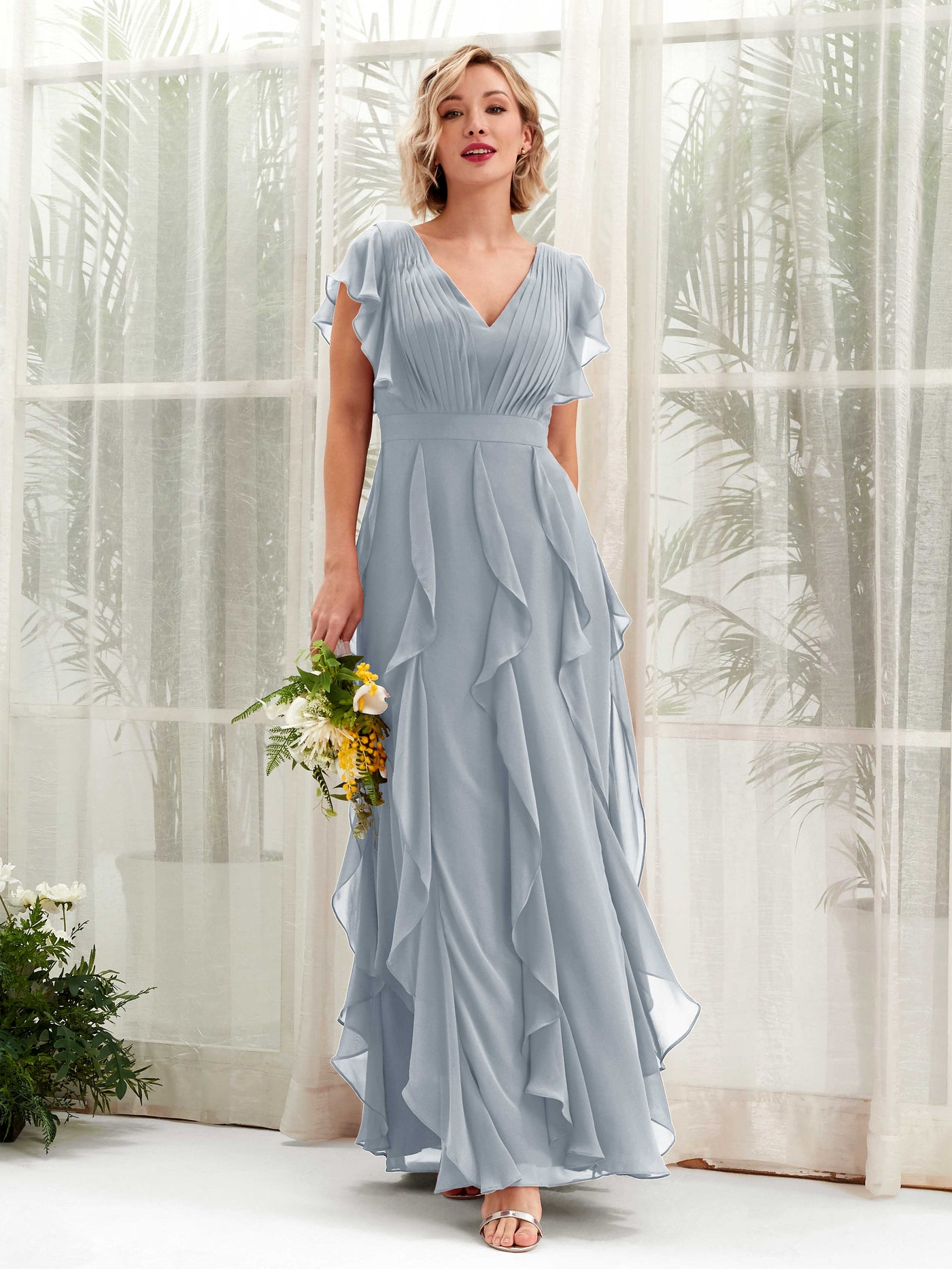 Carlyna Col V Longueur Ras du Sol Froncé Robe de Demoiselle d'Honneur Bleu Poussiéreux Amélioré #couleur_bleu-poussi-reux-am-lior