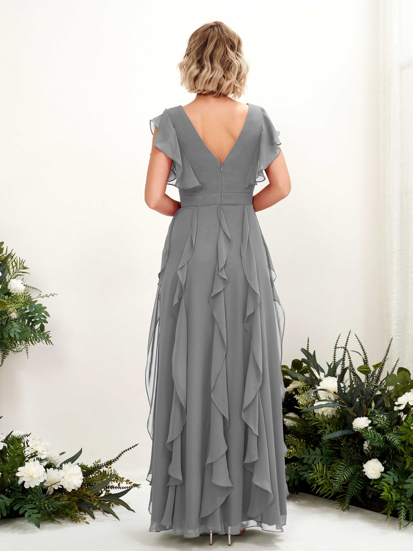Carlyna Col V Longueur Ras du Sol Froncé Robe de Demoiselle d'Honneur Gris Acier #couleur_gris-acier
