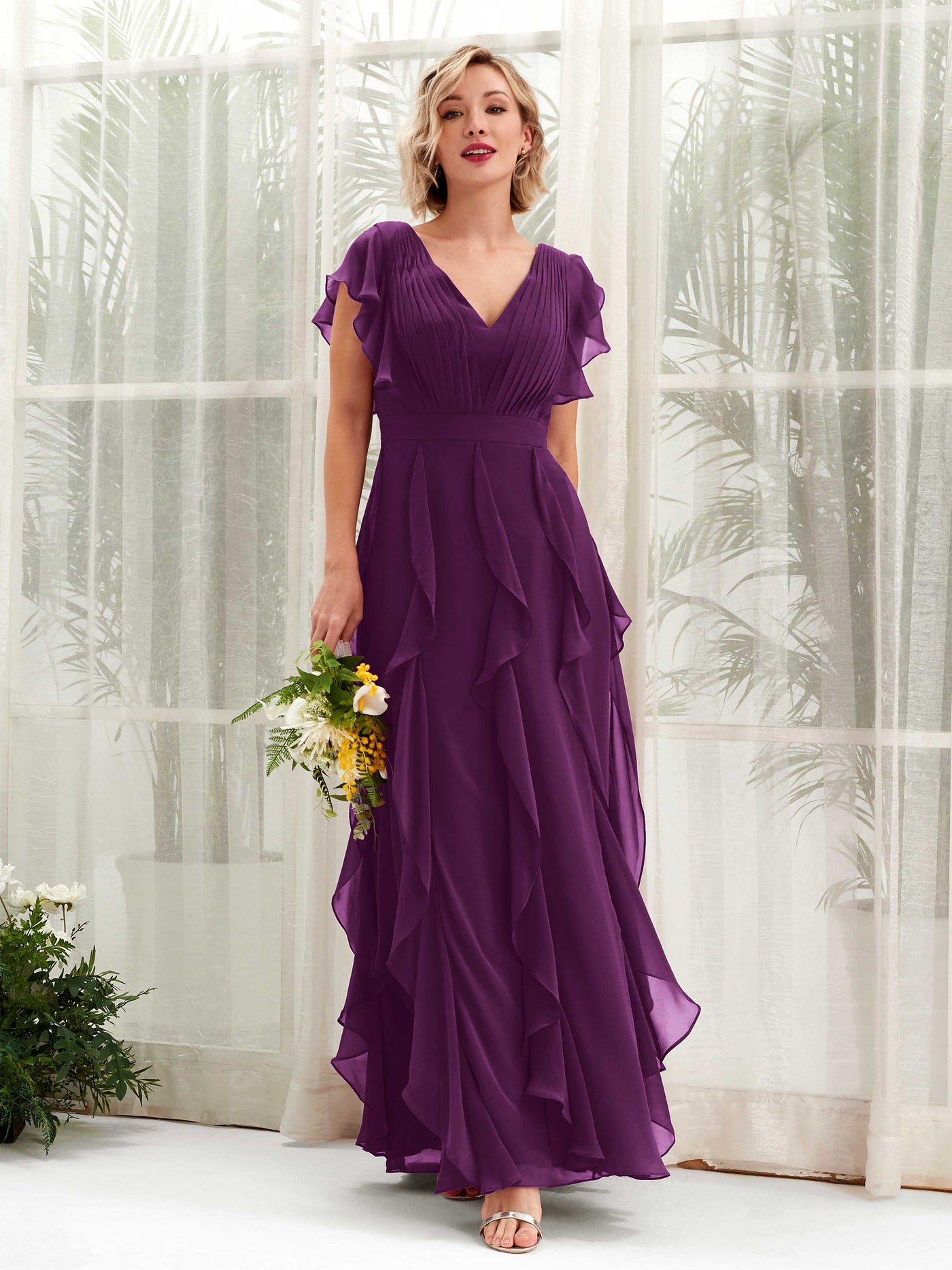 Carlyna Col V Longueur Ras du Sol Froncé Robe de Demoiselle d'Honneur Pourpre #couleur_pourpre