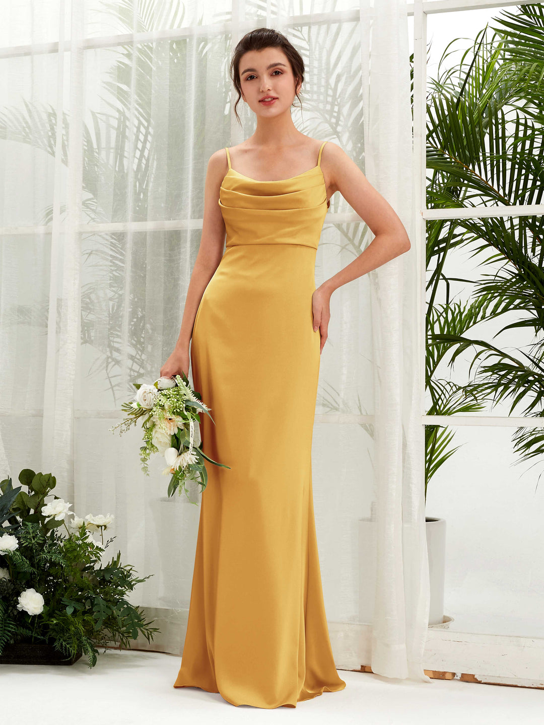 Carlyna Empire Col bénitier Longueur ras du sol Satin Froncé Robes de demoiselle d&