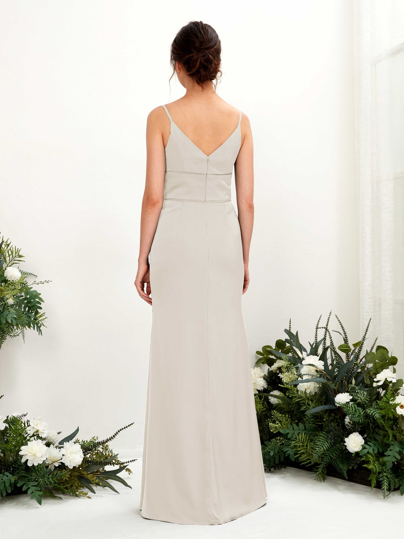 Carlyna Empire Col V Longueur Ras du Sol Satin Robe de Demoiselle d'Honneur Champagne #couleur_champagne