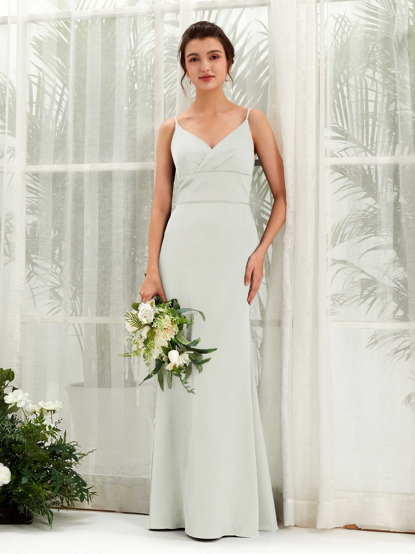 Carlyna Empire Col V Longueur Ras du Sol Satin Robe de Demoiselle d'Honneur Ivoire #couleur_ivoire