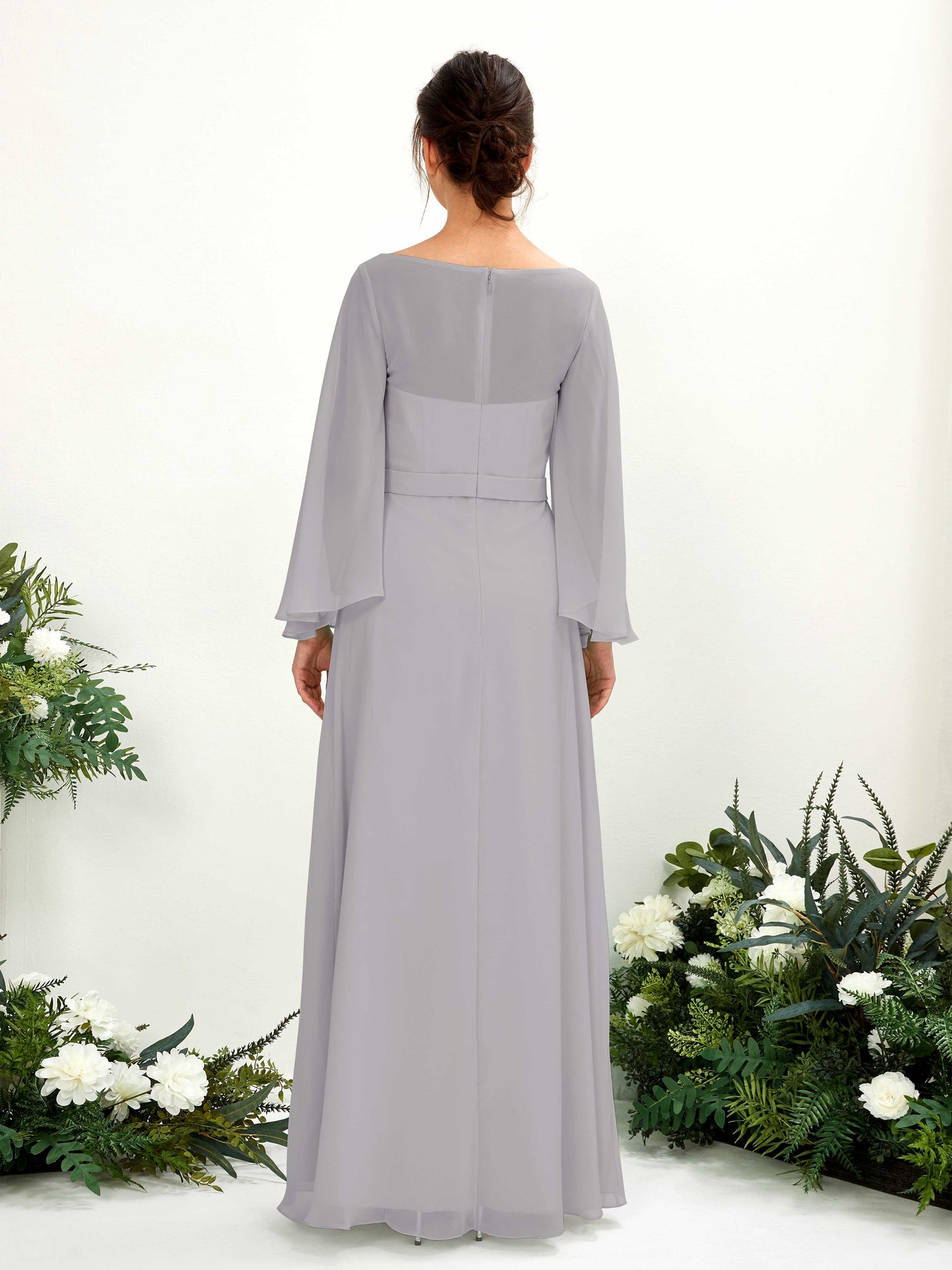 Carlyna Encolure bateau Longueur ras du sol Trapèze Manches longues Robes de demoiselle d'honneur Gris Boussole #couleur_gris-boussole