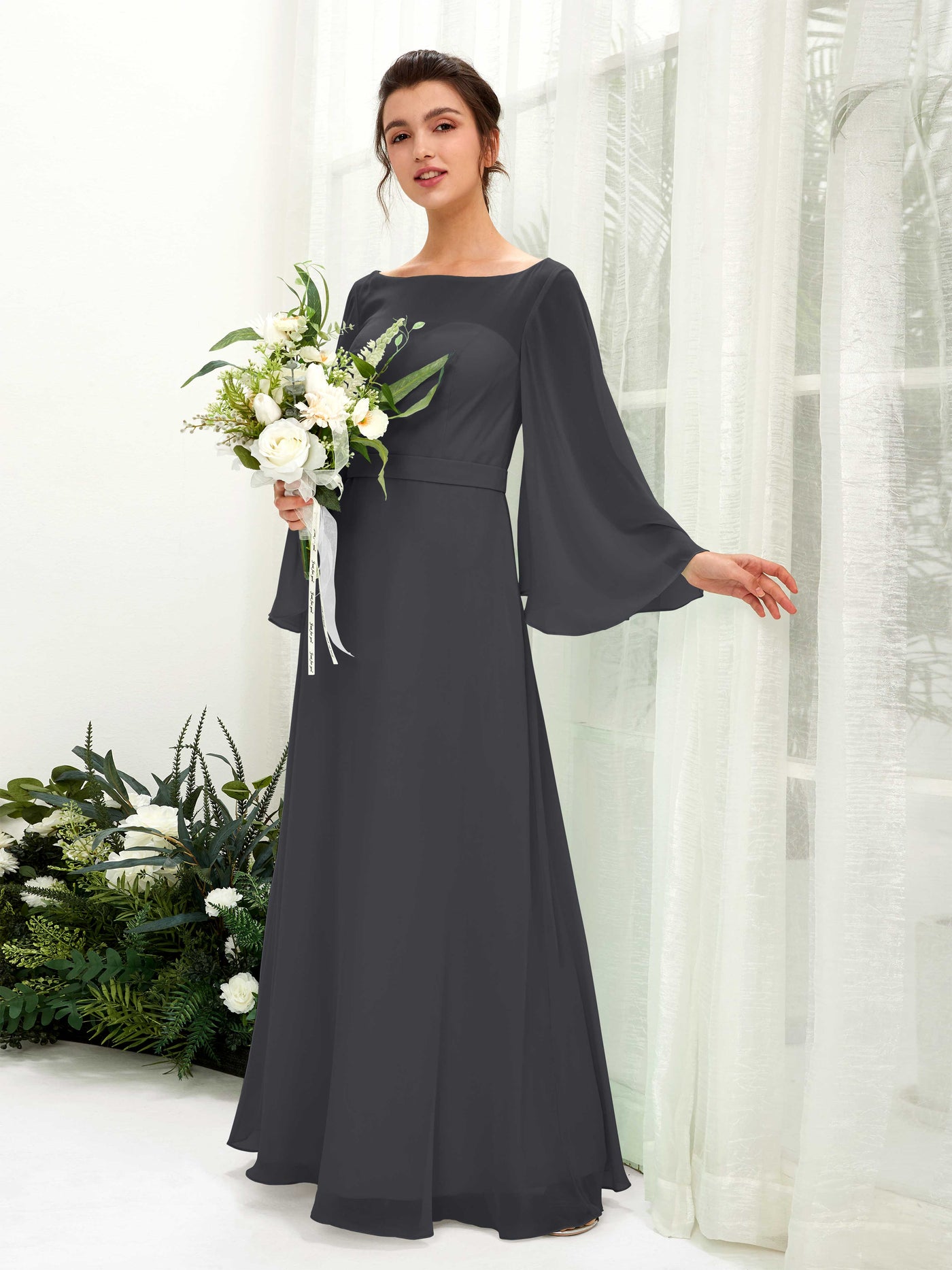 Carlyna Encolure bateau Longueur ras du sol Trapèze Manches longues Robes de demoiselle d'honneur Étain #couleur_tain