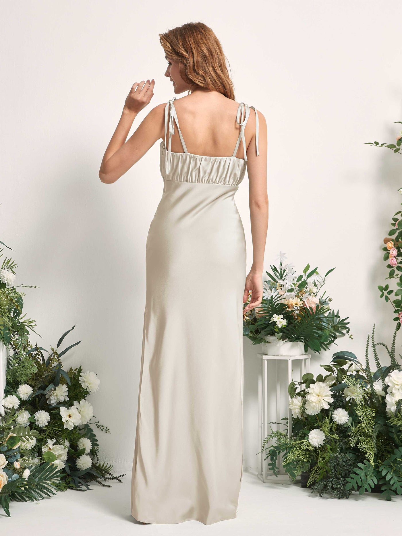 Carlyna Fourreau Col droit Longueur ras du sol Robes de demoiselle d'honneur Champagne #couleur_champagne