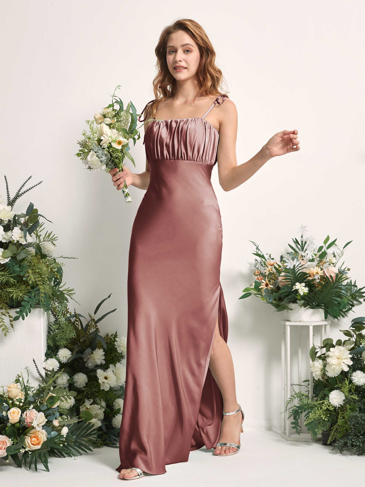 Carlyna Fourreau Col droit Longueur ras du sol Robes de demoiselle d'honneur Rose Du Désert #couleur_rose-du-d-sert