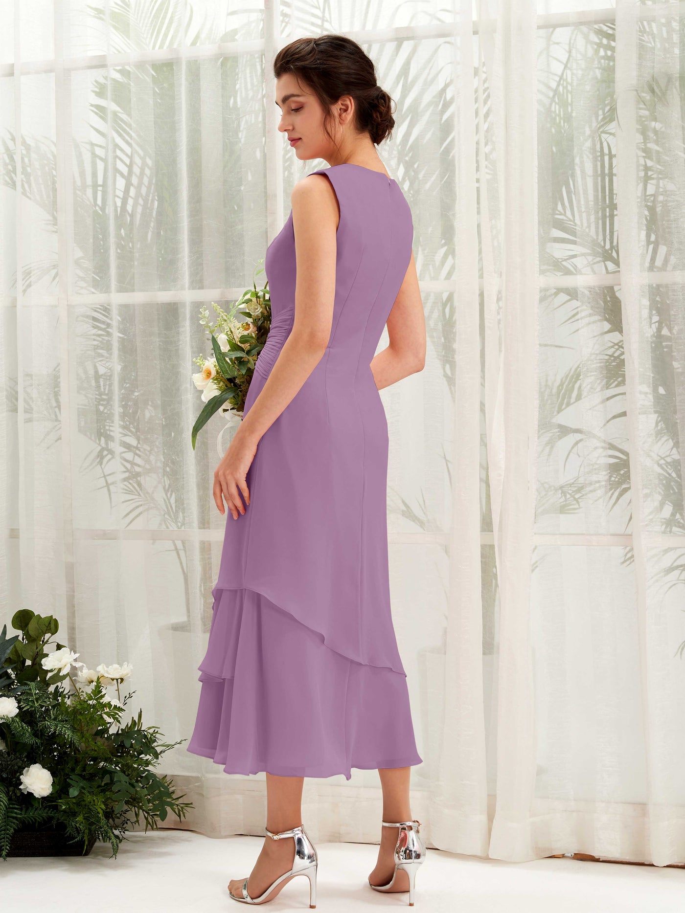 Carlyna Fourreau Col rond Longueur mollet Mousseline Robe de demoiselle d'honneur Brume Orchidée #couleur_brume-orchid-e