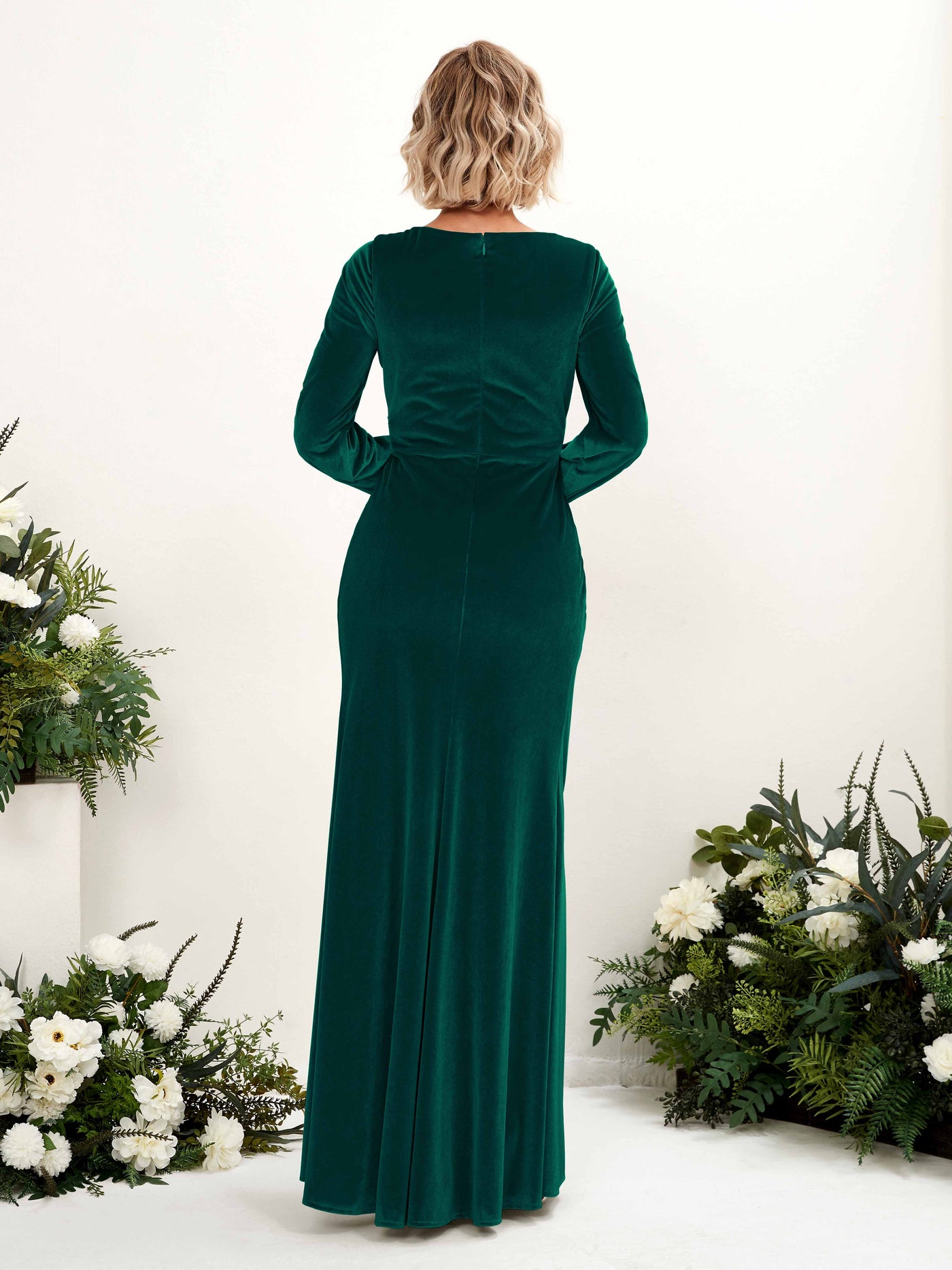 Carlyna Fourreau Col V Encolure croisée Manches Longues Longueur ras du sol Velours Robes de demoiselle d'honneur Vert Chasseur #couleur_vert-chasseur