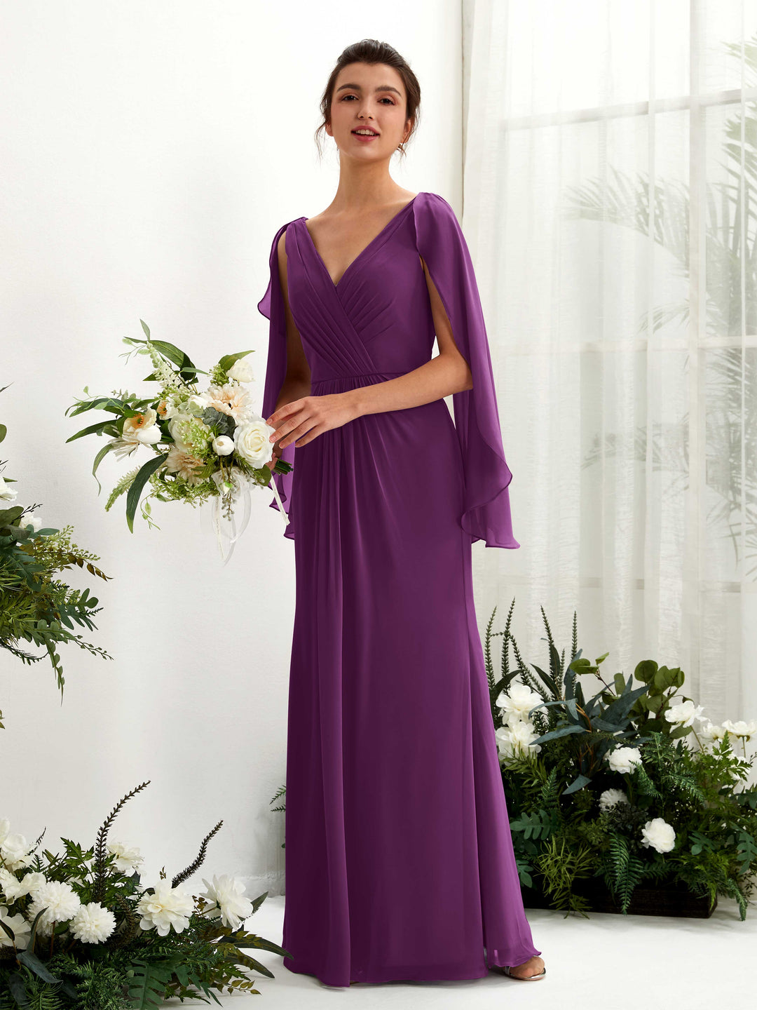Carlyna Fourreau Col V Manches Cape Mousseline Robe de demoiselle d&