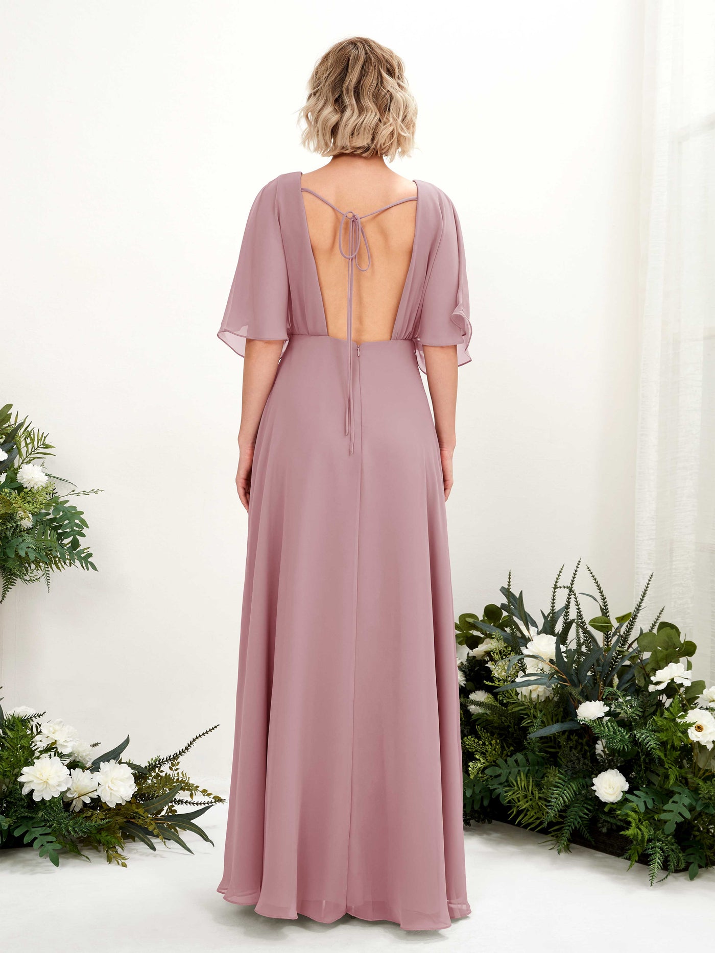 Carlyna Fourreau Col V Manches Courtes Robe de demoiselle d'honneur Longueur ras du sol Mauve Vintage #couleur_mauve-vintage