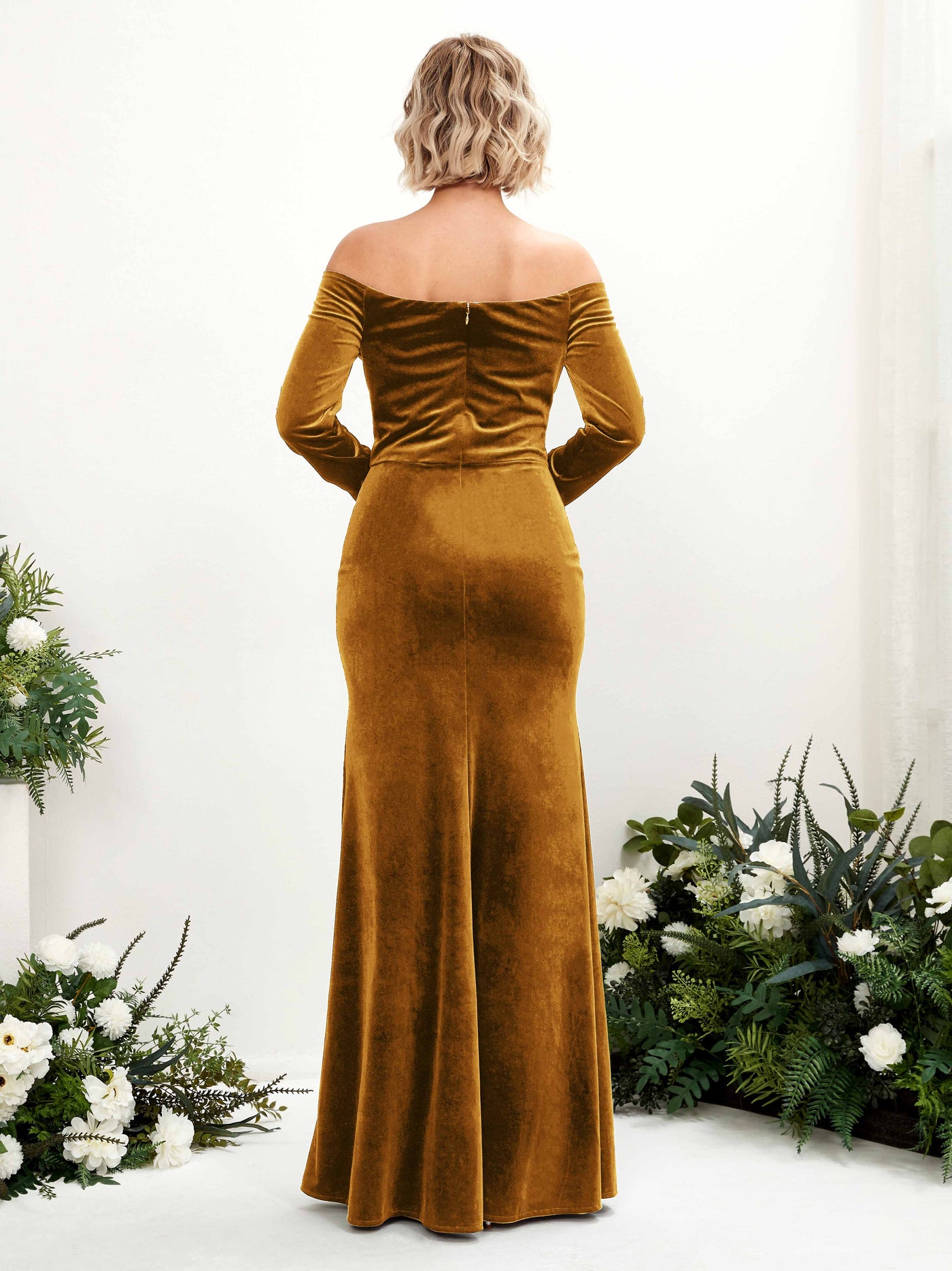 Carlyna Fourreau Épaule Dénudée Sirène Manches Longues Robes de demoiselle d'honneur Or Bruni #couleur_or-bruni