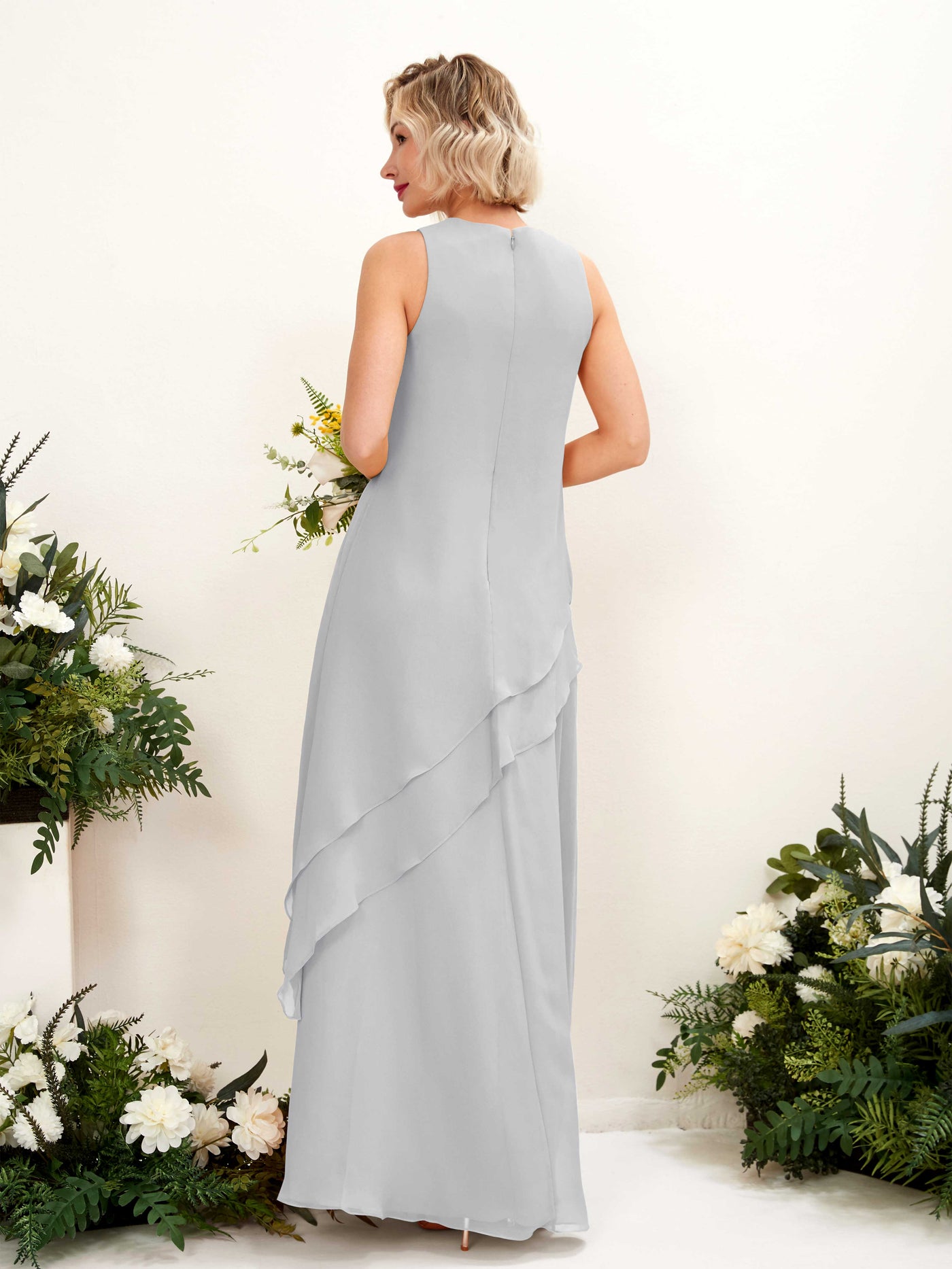 Carlyna Fourreau Longueur ras du sol Col rond Robe de demoiselle d'honneur Argent #couleur_argent