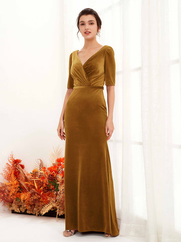 Carlyna Fourreau Longueur ras du sol Col V Manches mi-longues Velours Robe de demoiselle d'honneur Or Bruni #couleur_or-bruni