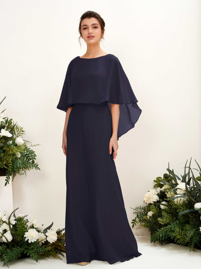 Carlyna Fourreau Silhouette Encolure bateau Cape Robes de demoiselle d'honneur Bleu Marine Foncé #couleur_bleu-marine-fonc