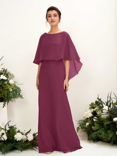 Carlyna Fourreau Silhouette Encolure bateau Cape Robes de demoiselle d'honneur Chianti #couleur_chianti