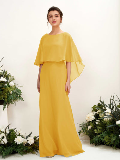 Carlyna Fourreau Silhouette Encolure bateau Cape Robes de demoiselle d'honneur Jaune Moutard #couleur_jaune-moutard