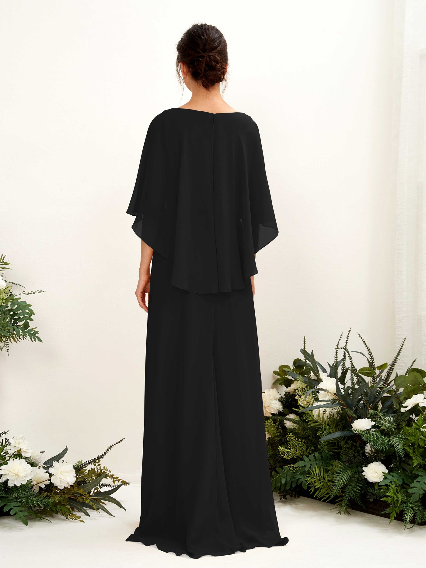 Carlyna Fourreau Silhouette Encolure bateau Cape Robes de demoiselle d'honneur Noir #couleur_noir