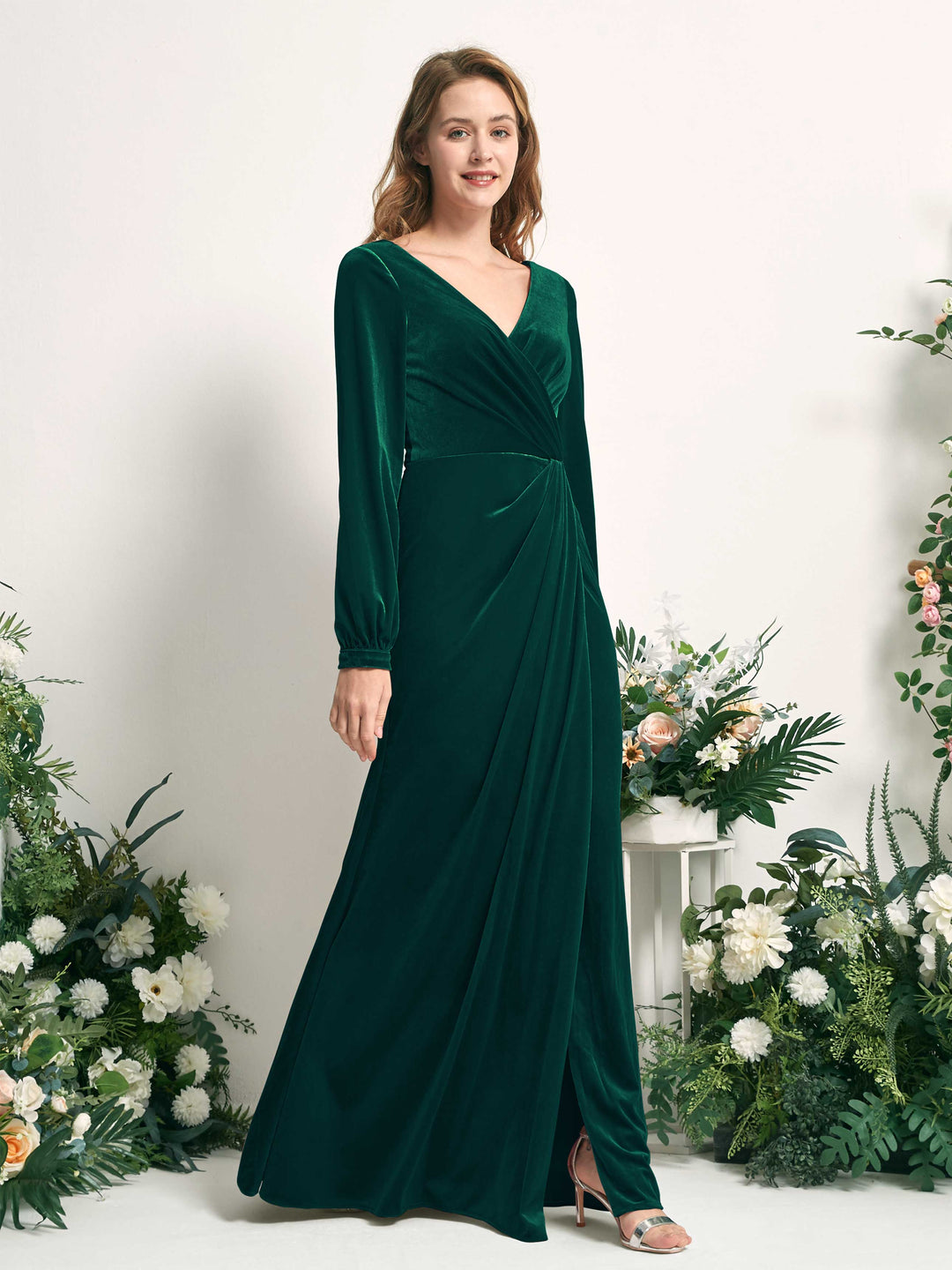 Carlyna Fourreau Silhouette Manches Longues Col V longueur ras du sol robe de demoiselle d&