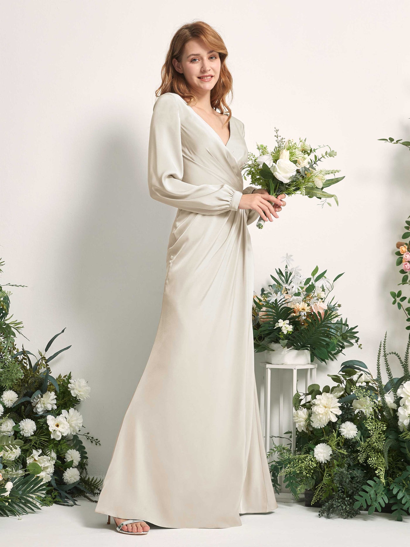 Carlyna Fourreau Sirène Col V Manches Longues Robes de demoiselle d'honneur Champagne #couleur_champagne