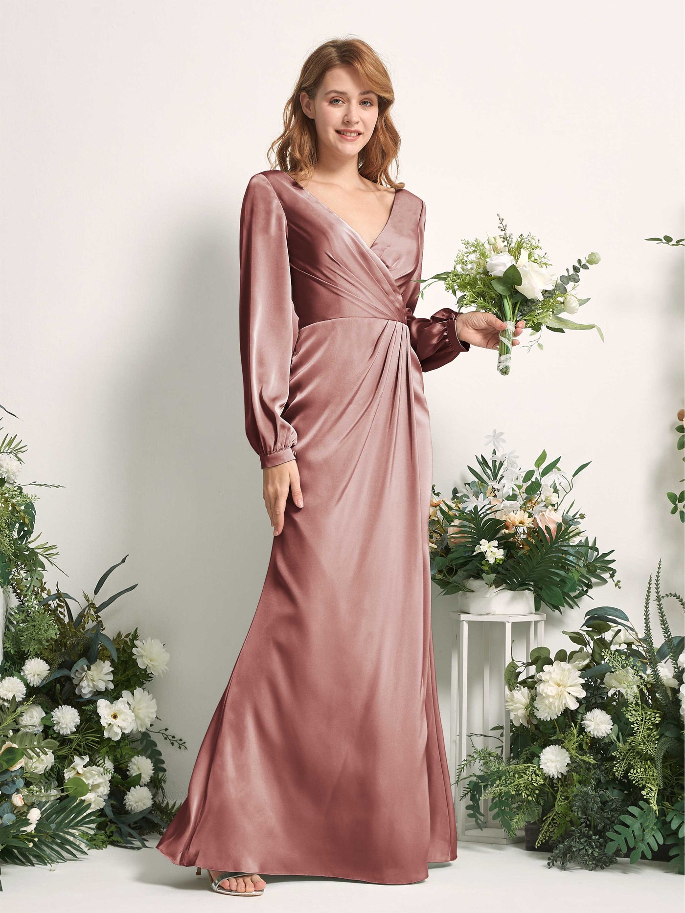 Carlyna Fourreau Sirène Col V Manches Longues Robes de demoiselle d'honneur Rose Du Désert #couleur_rose-du-d-sert