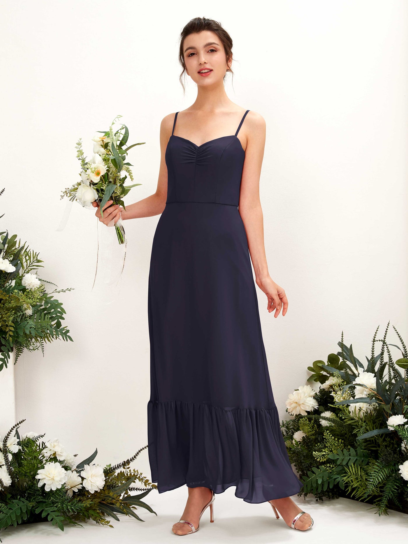 Carlyna Robe de demoiselle d'honneur Empire Bretelles spaghetti Longueur ras du sol Bleu Marine Foncé #couleur_bleu-marine-fonc