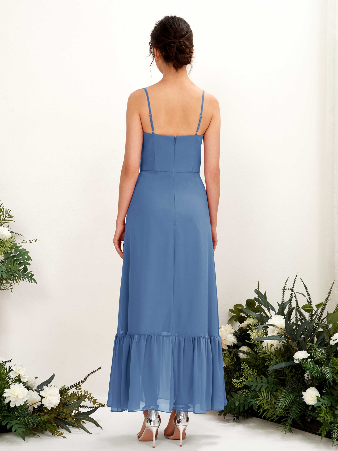 Carlyna Robe de demoiselle d'honneur Empire Bretelles spaghetti Longueur ras du sol Bleu Poussiéreux #couleur_bleu-poussi-reux