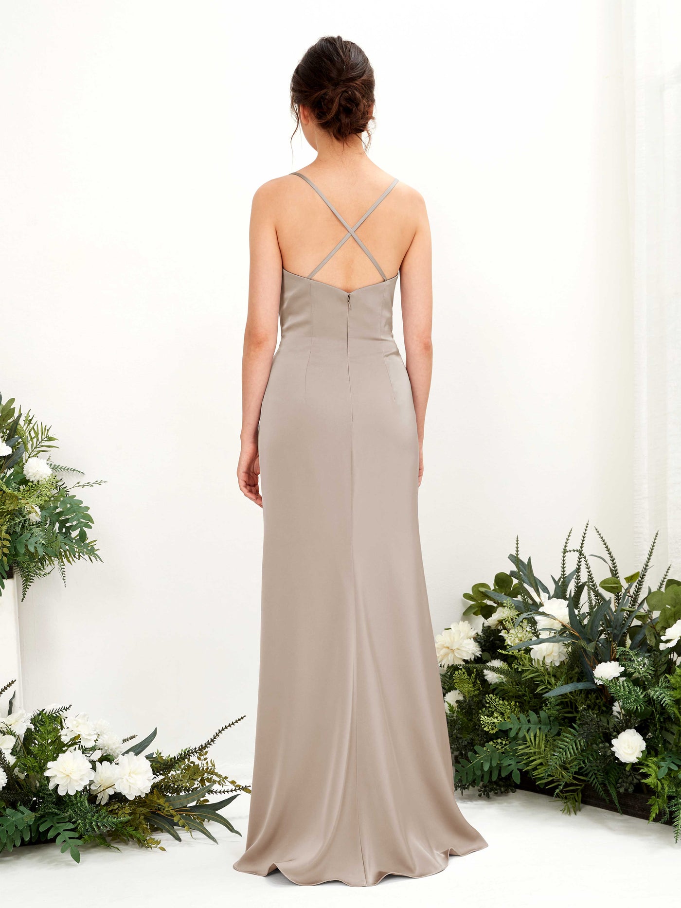 Carlyna Robe de demoiselle d'honneur Empire Col bénitier Longueur ras du sol Taupe #couleur_taupe