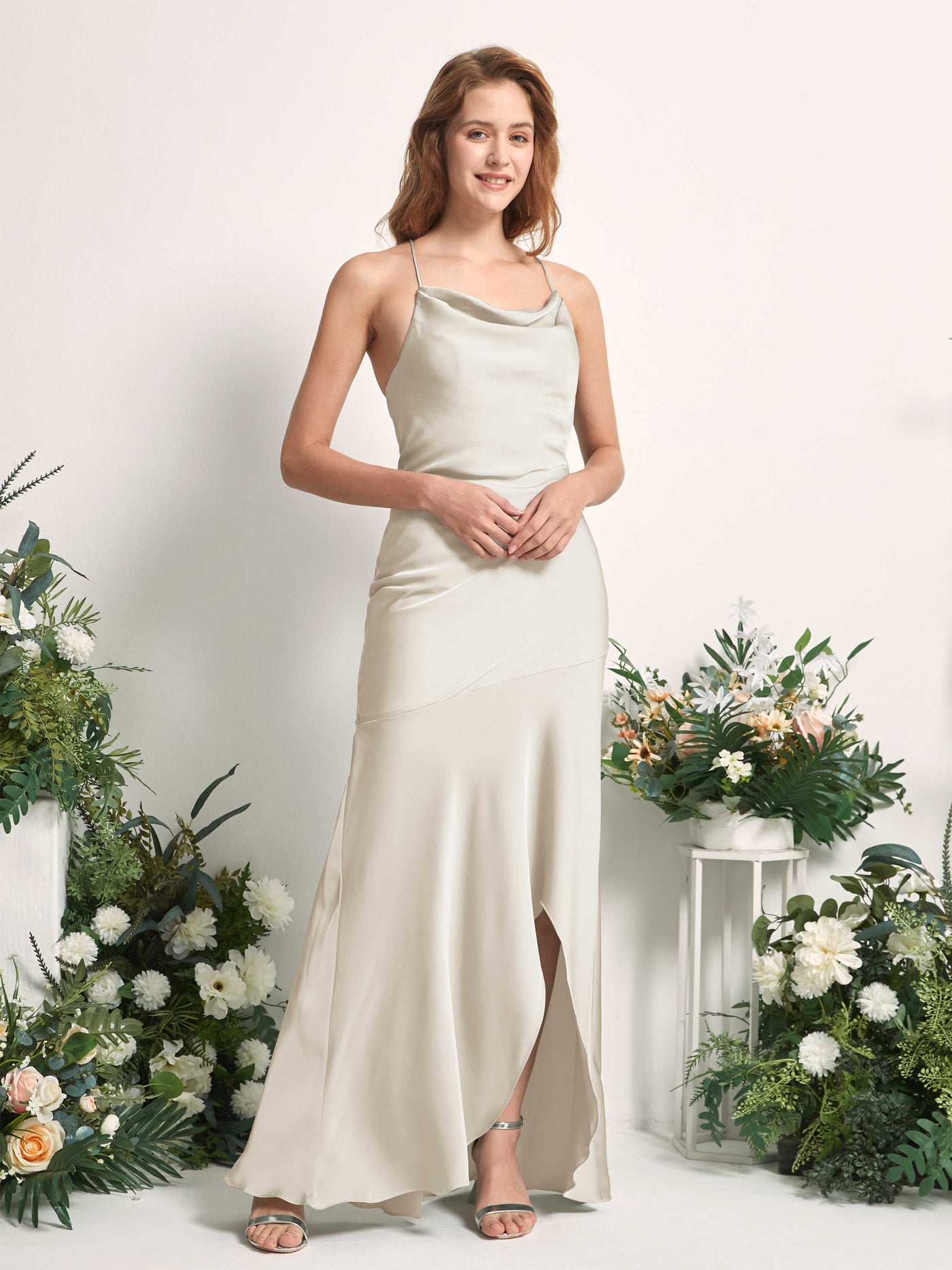 Carlyna Robe de demoiselle d'honneur Sirène Col bénitier Longueur ras du sol Champagne #couleur_champagne