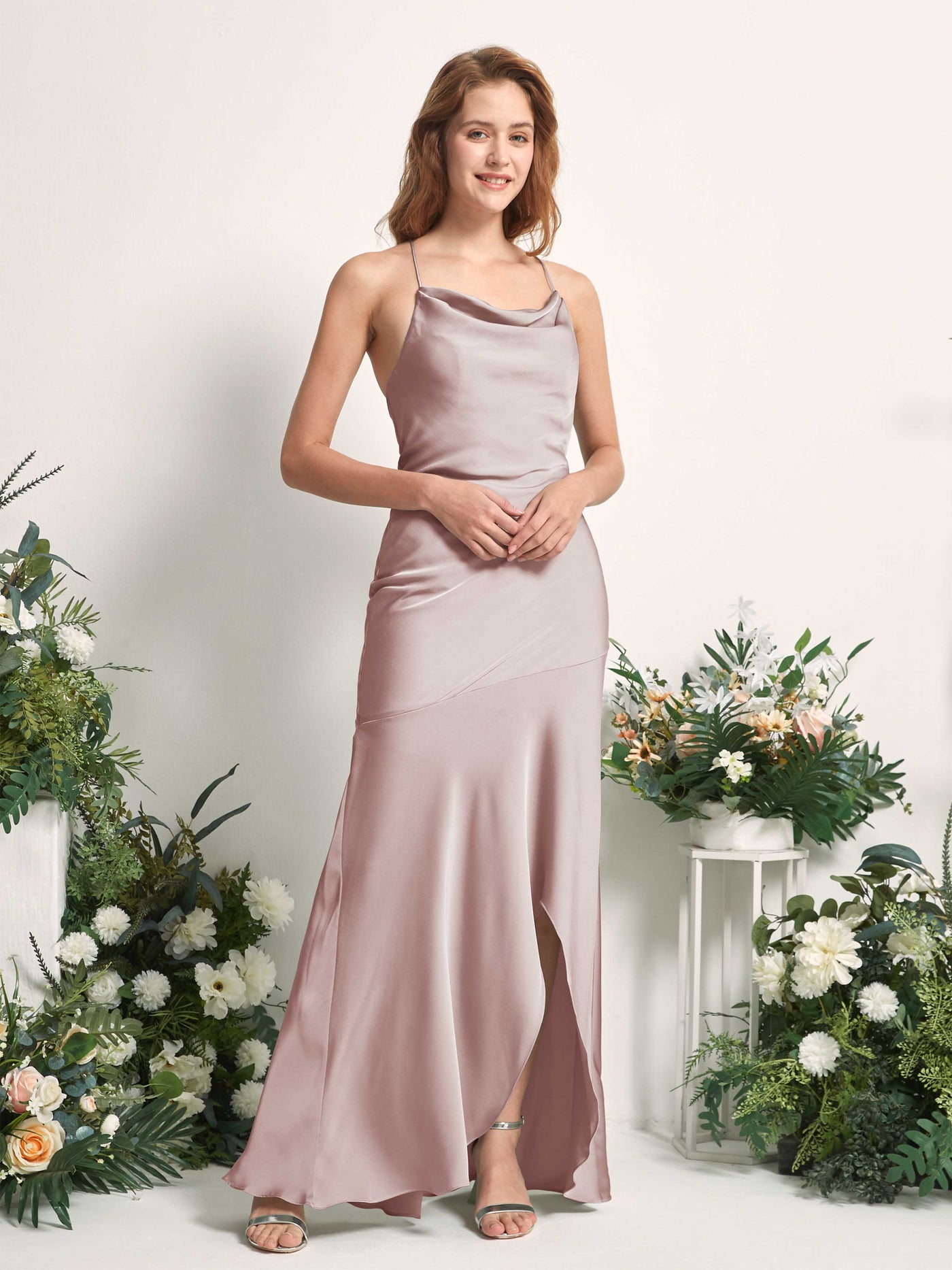 Carlyna Robe de demoiselle d'honneur Sirène Col bénitier Longueur ras du sol Rose Poussiéreux #couleur_rose-poussi-reux