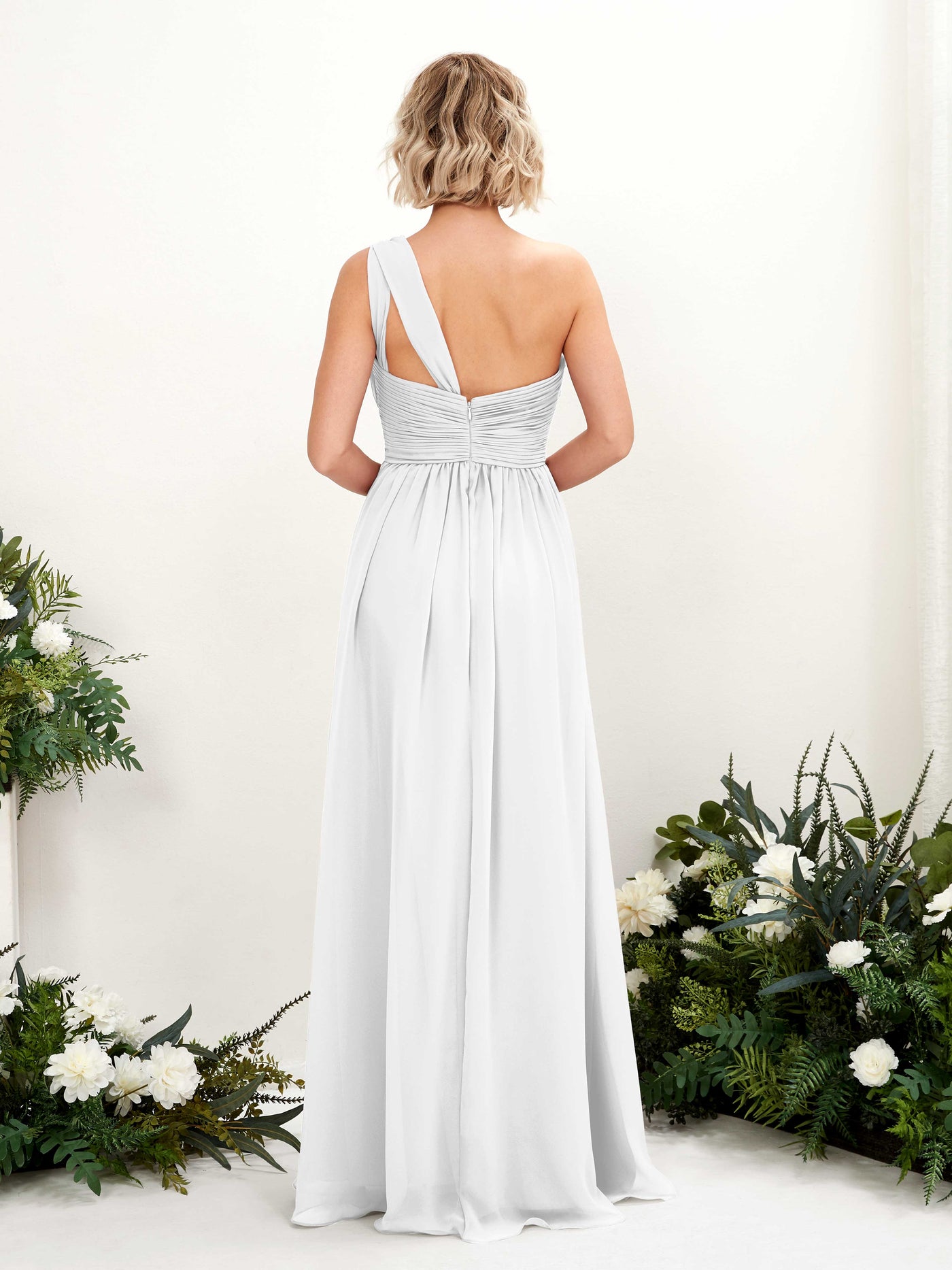 Carlyna Robe de demoiselle d'honneur trapèze froncée décolleté asymétrique longueur ras du sol Blanc #couleur_blanc
