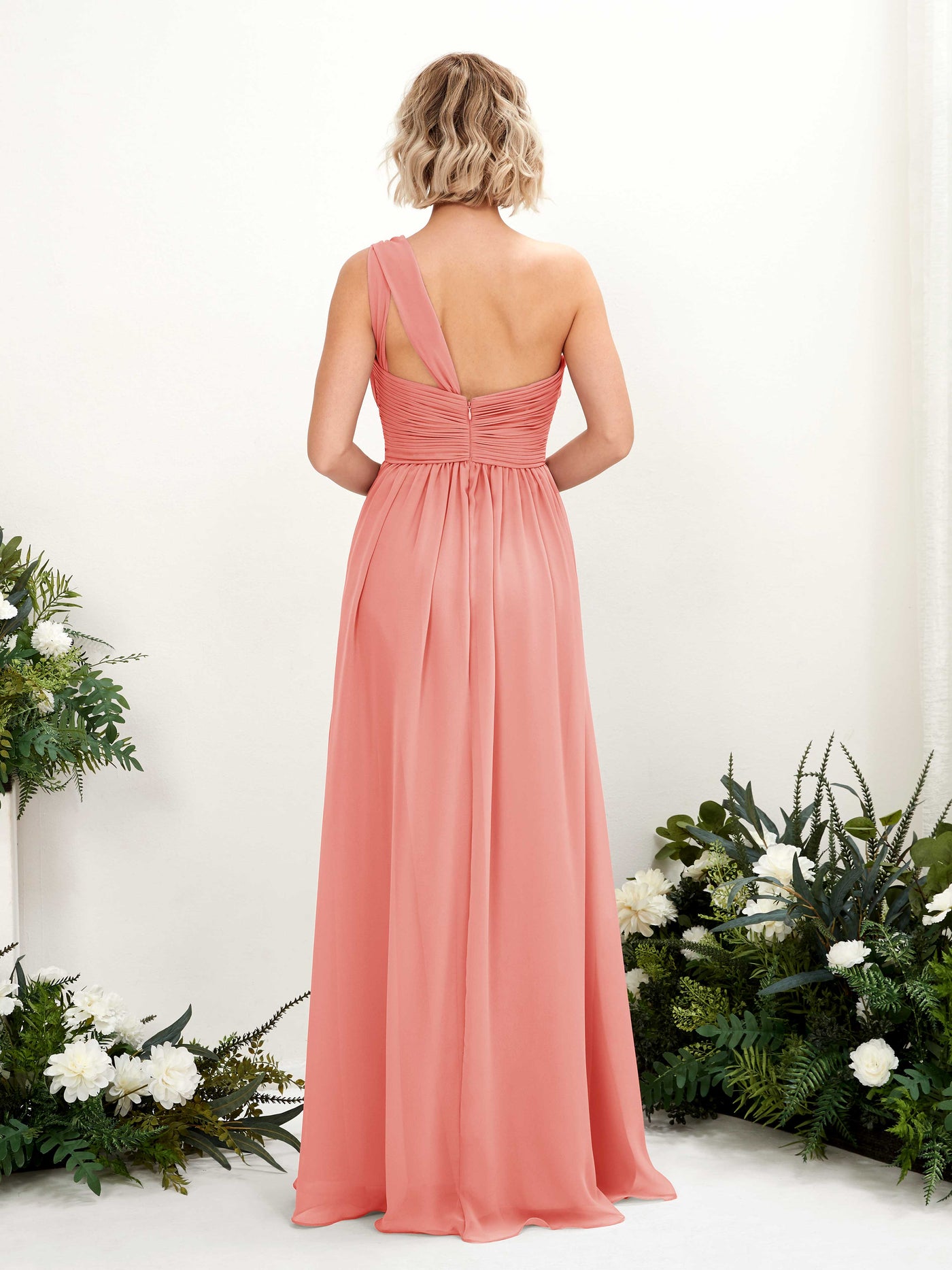 Carlyna Robe de demoiselle d'honneur trapèze froncée décolleté asymétrique longueur ras du sol Rose Pêche #couleur_rose-p-che