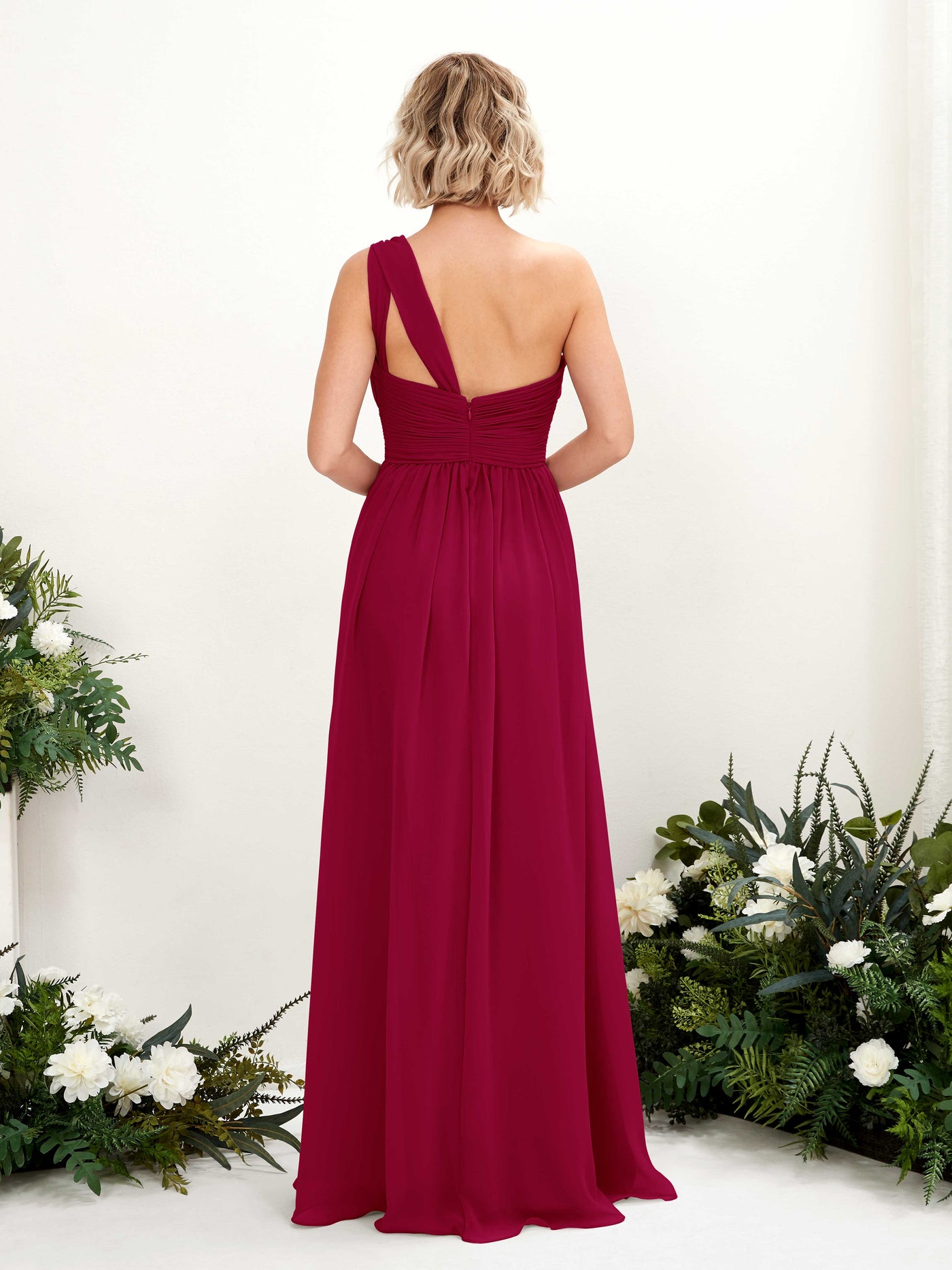 Carlyna Robe de demoiselle d'honneur trapèze froncée décolleté asymétrique longueur ras du sol Rouge Bouffon #couleur_rouge-bouffon
