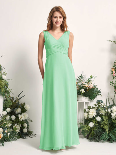 Carlyna Robe demoiselle d'honneur trapèze col V longueur ras du sol Vert Menthe #couleur_vert-menthe