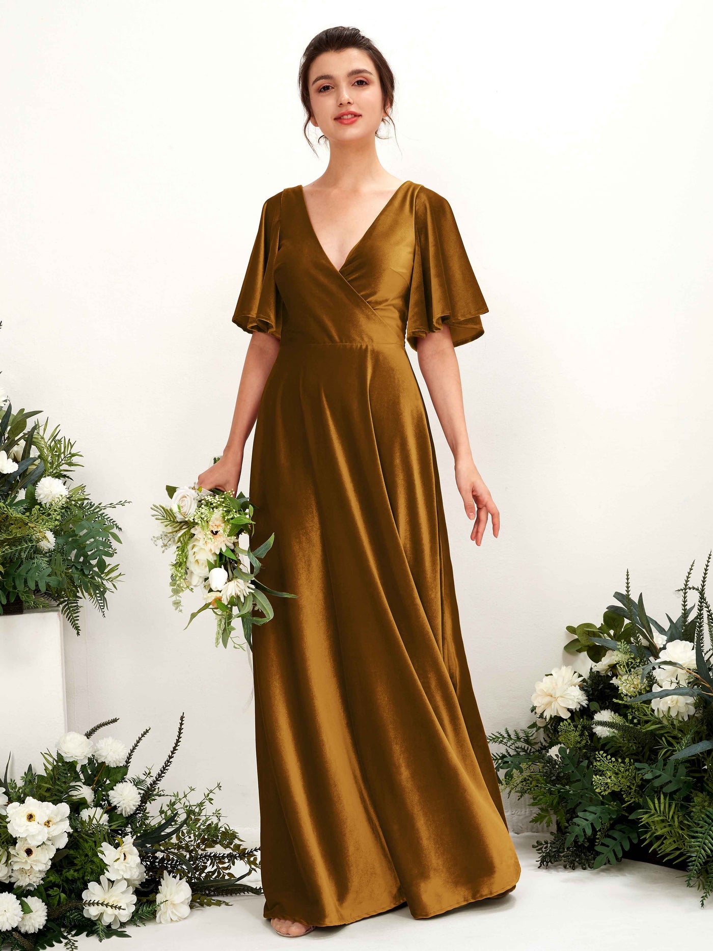 Carlyna Robe ras du sol encolure croisée manches papillon velours demoiselle d'honneur Or Bruni #couleur_or-bruni
