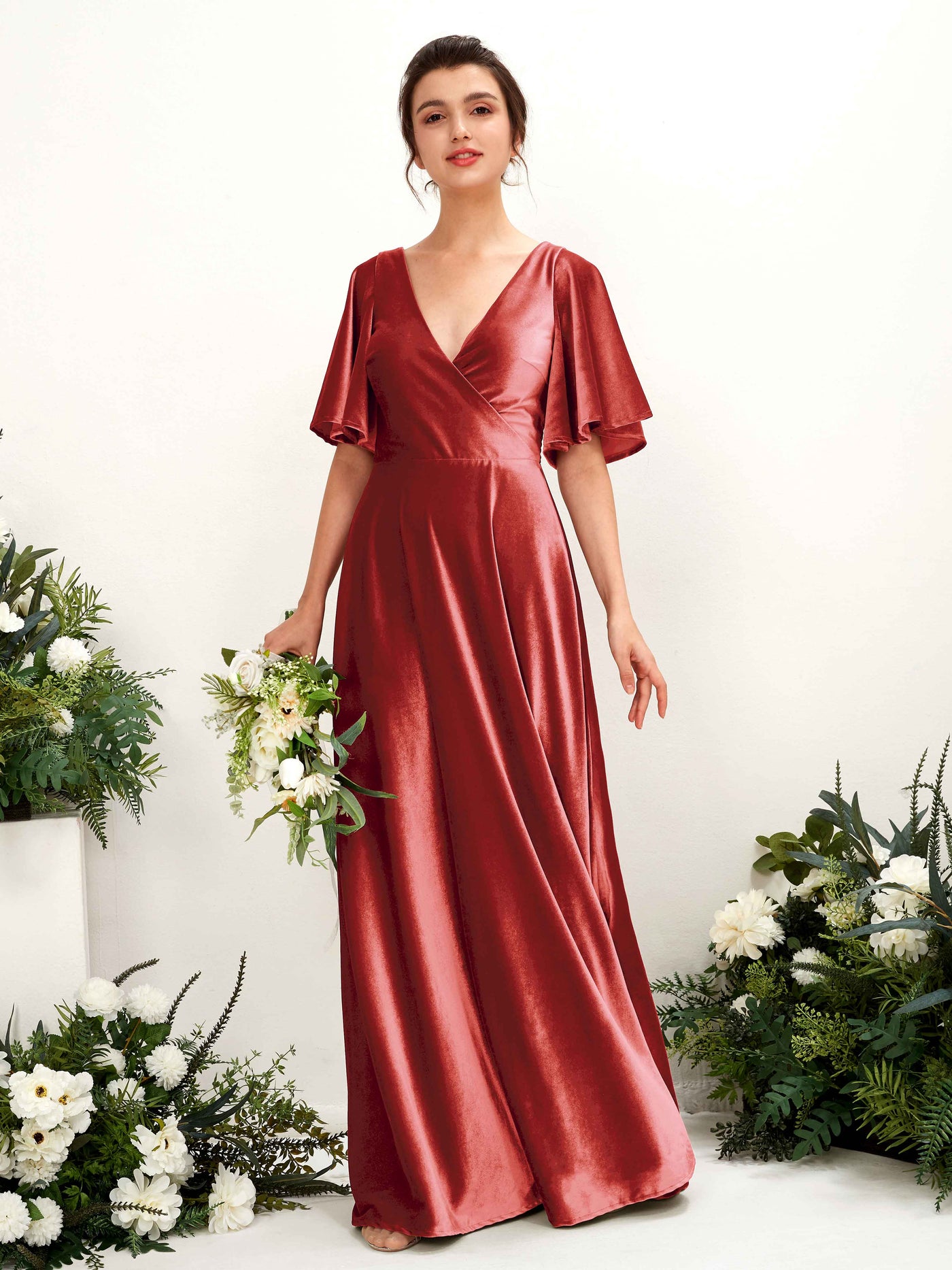 Carlyna Robe ras du sol encolure croisée manches papillon velours demoiselle d'honneur Rose Poussiéreux #couleur_rose-poussi-reux