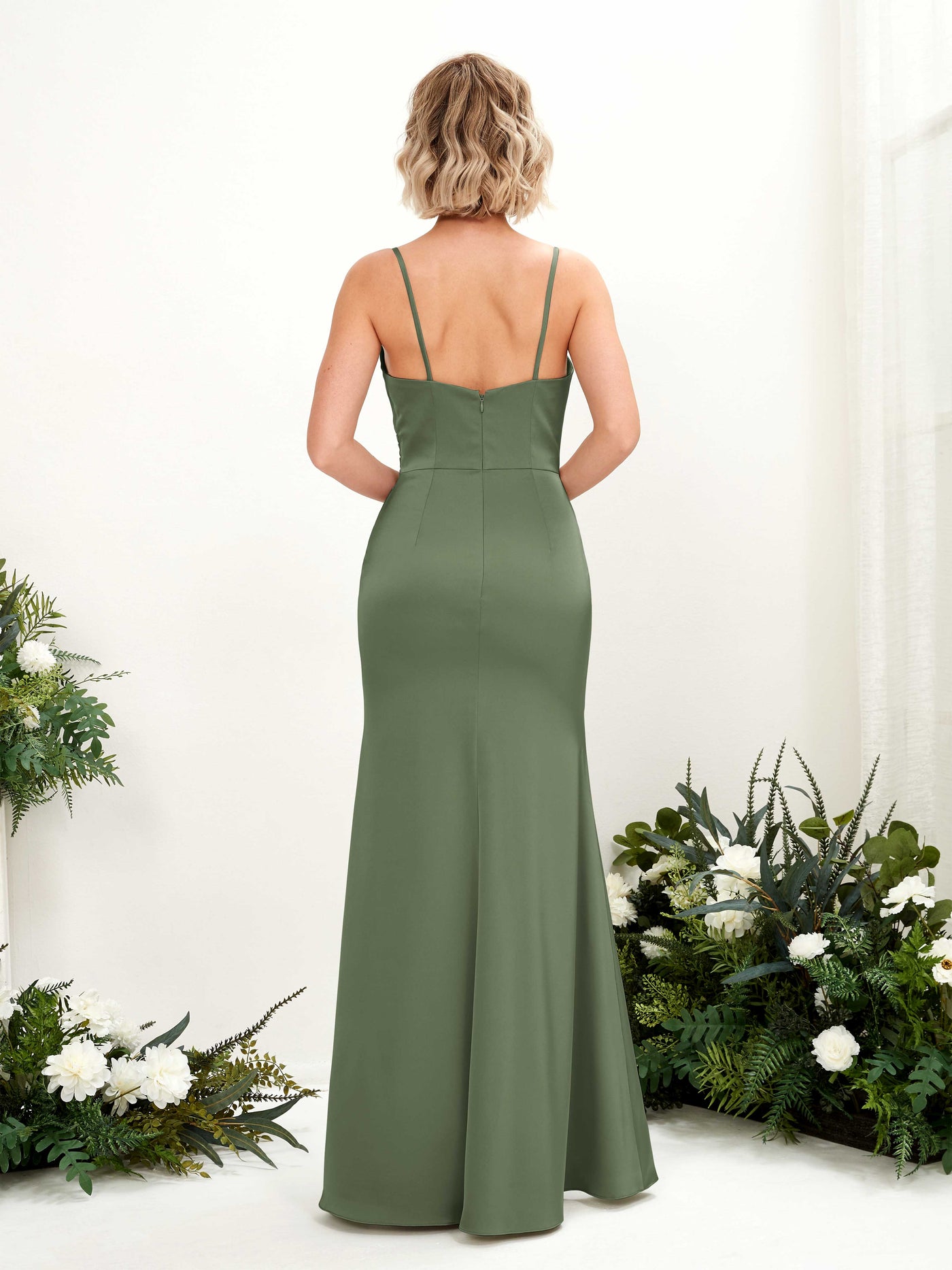 Carlyna Robe sirène col V longueur ras du sol demoiselle d'honneur Olive #couleur_olive