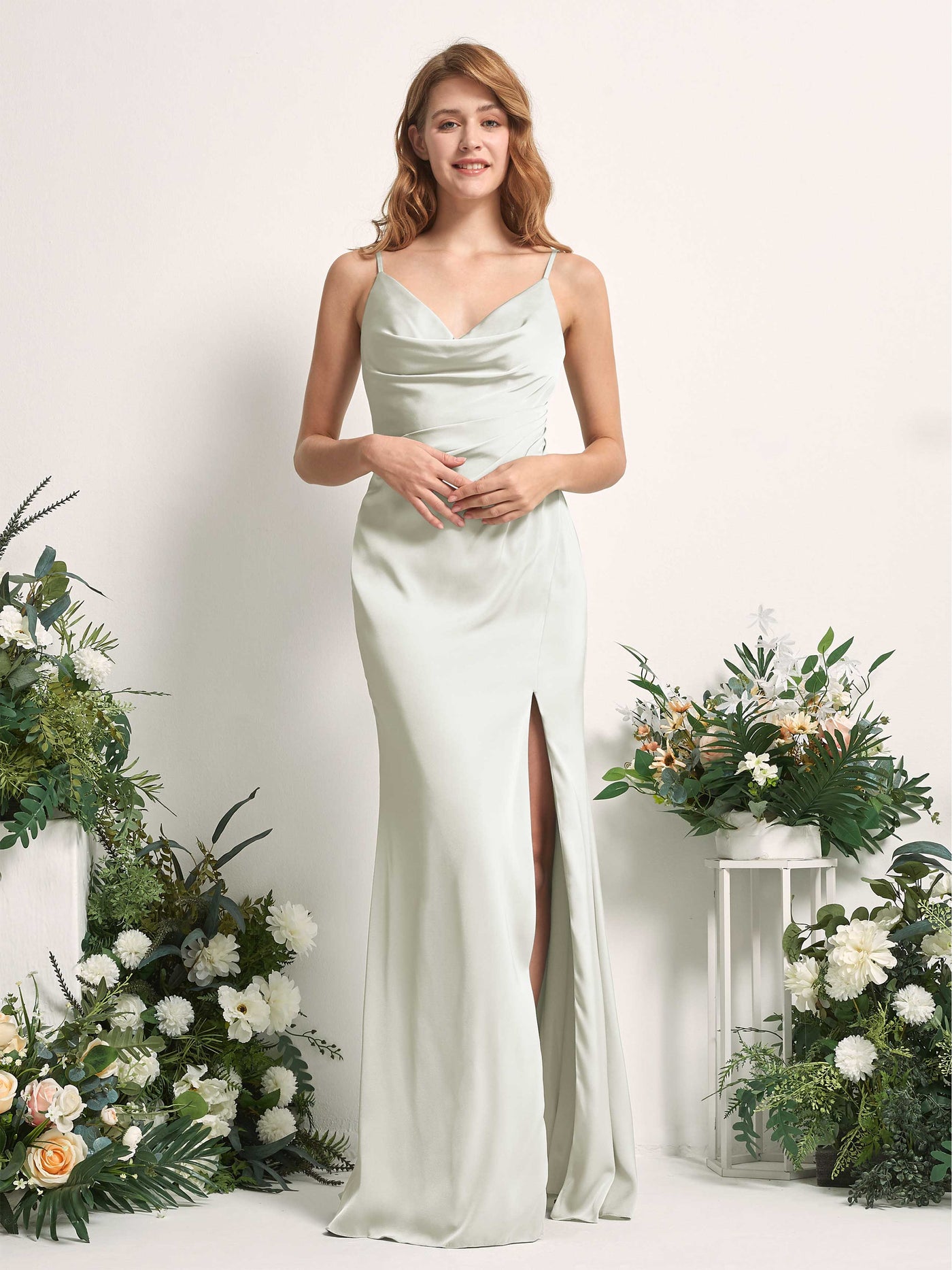 Carlyna Robe sirène Col V Longueur ras du sol Satin pour demoiselles d'honneur Ivoire #couleur_ivoire