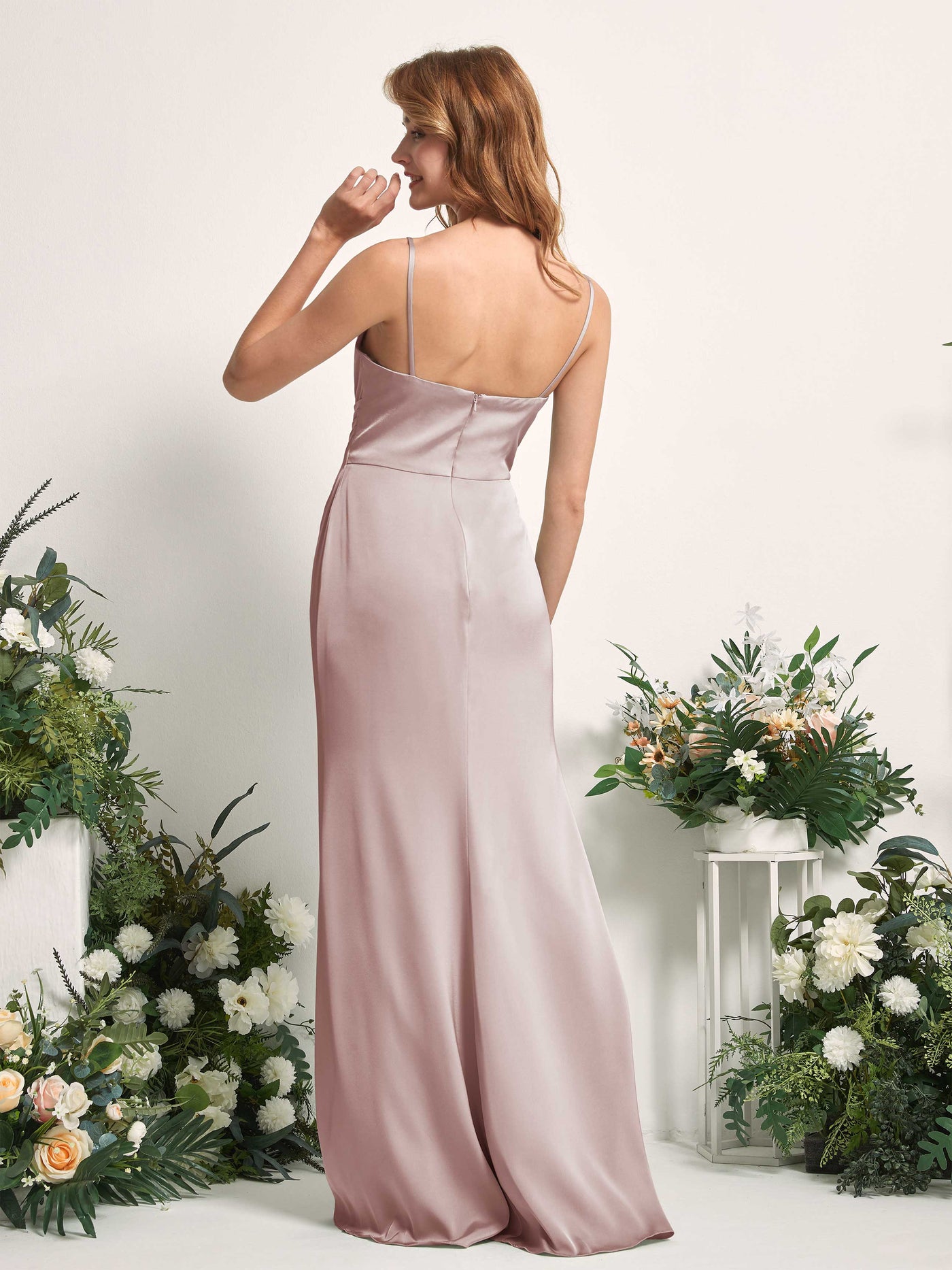 Carlyna Robe sirène Col V Longueur ras du sol Satin pour demoiselles d'honneur Rose Poussiéreux #couleur_rose-poussi-reux