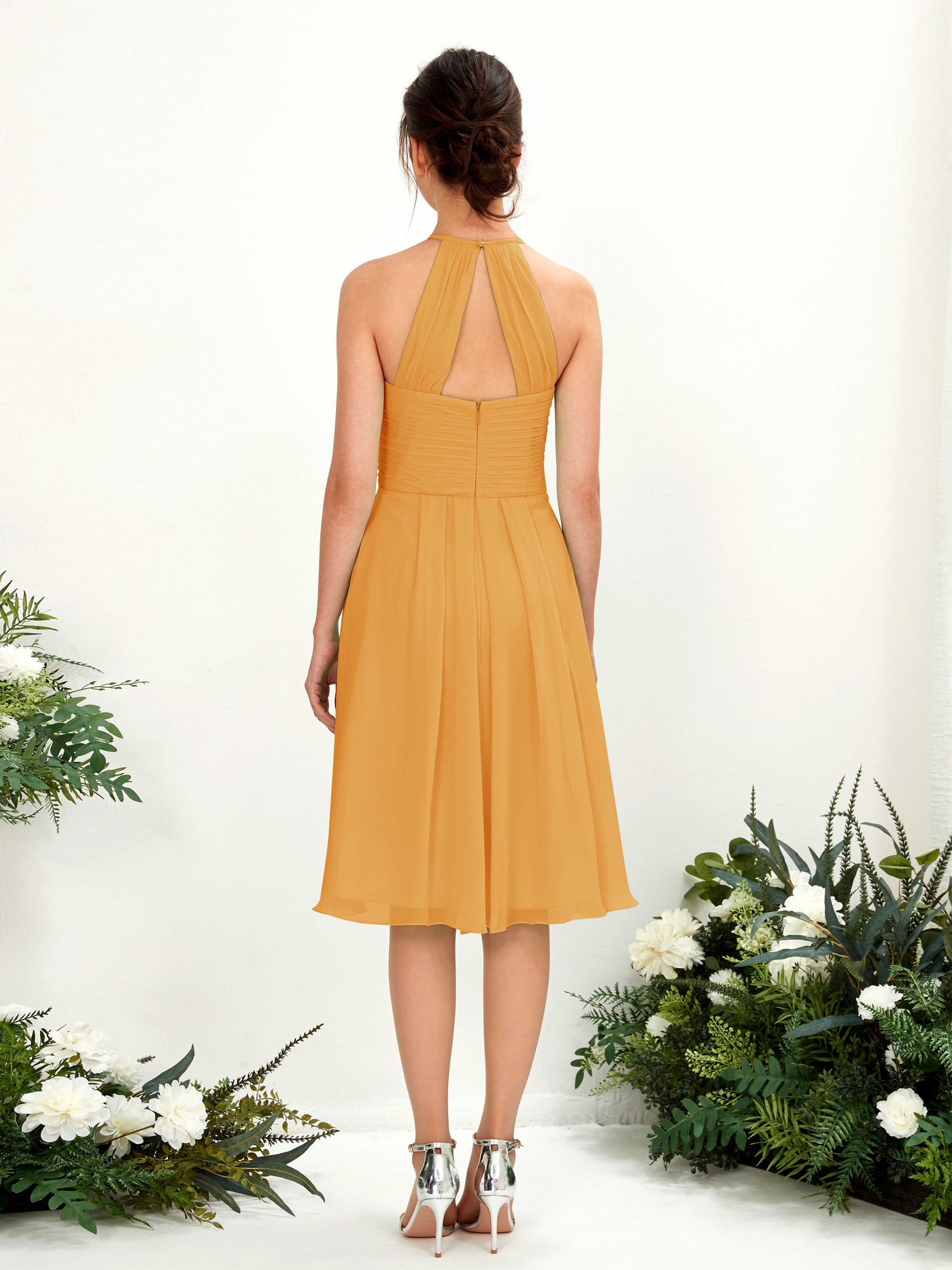 Carlyna Robe trapèze à col rond en mousseline longueur genou robe de demoiselle d'honneur Mangue #couleur_mangue