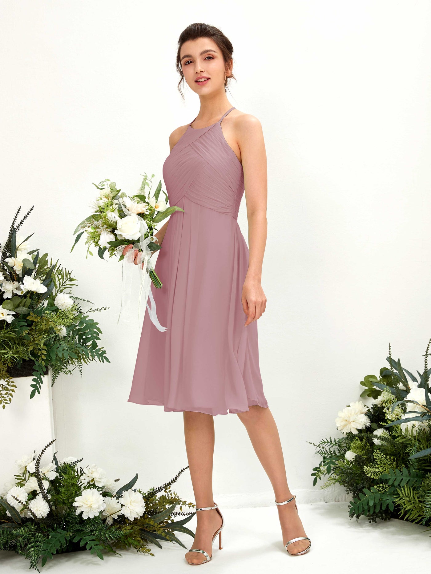 Carlyna Robe trapèze à col rond en mousseline longueur genou robe de demoiselle d'honneur Mauve Vintage #couleur_mauve-vintage