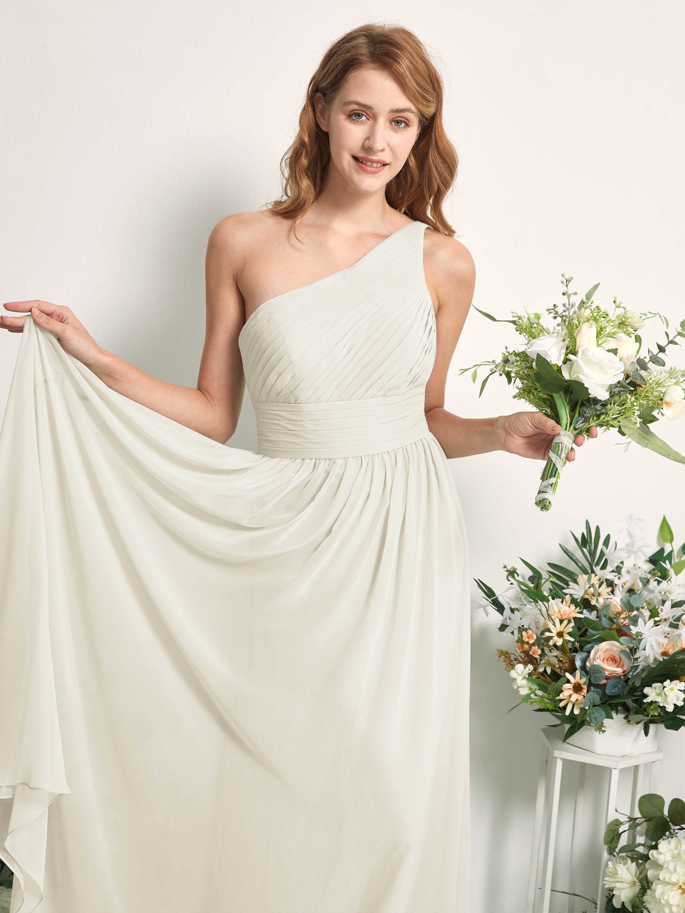 Carlyna Robe Trapèze Asymétrique Longueur ras du sol Mousseline Demoiselle d'honneur Ivoire #couleur_ivoire