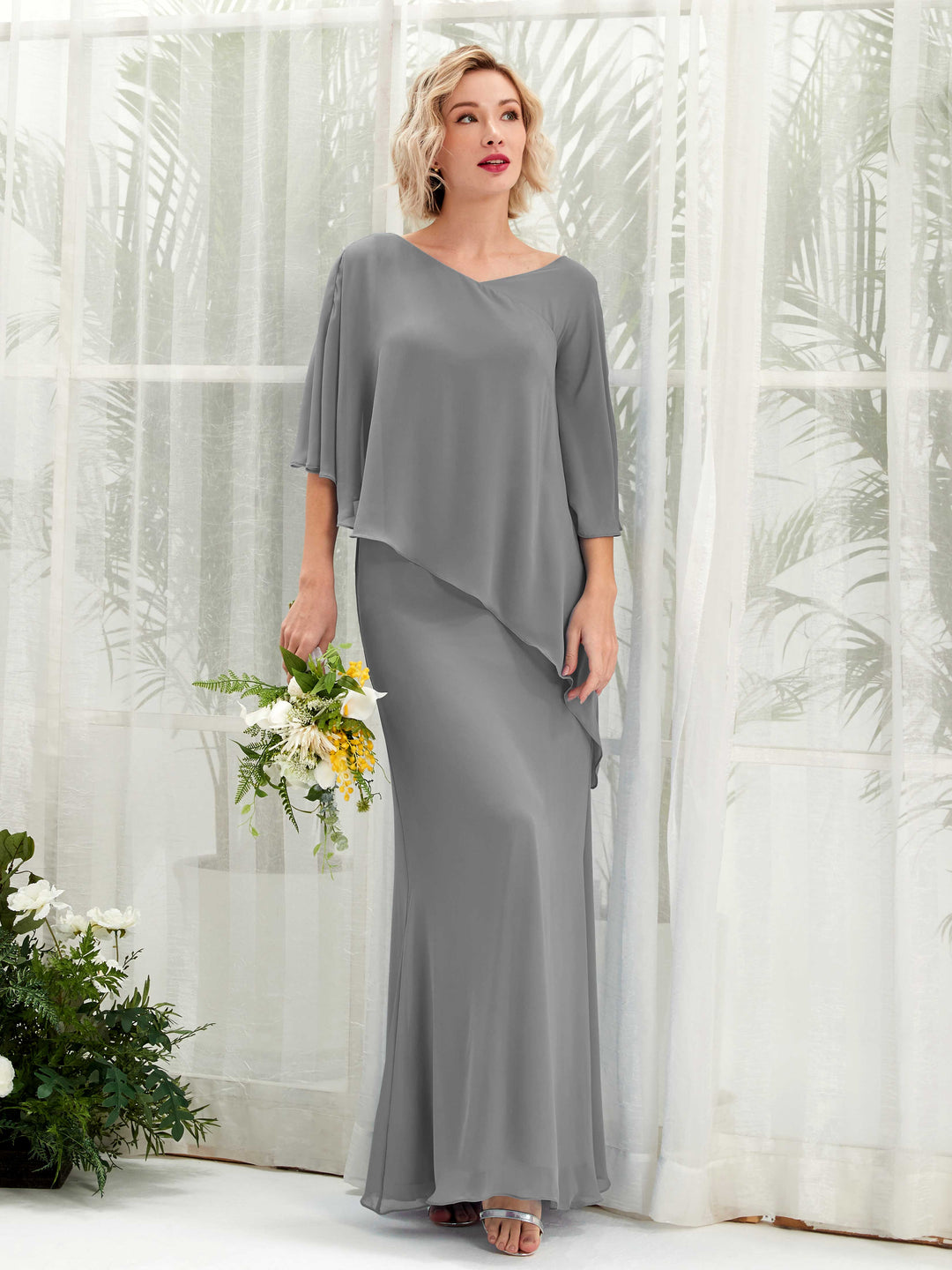 Carlyna Robe trapèze asymétrique manches cape demoiselle d&