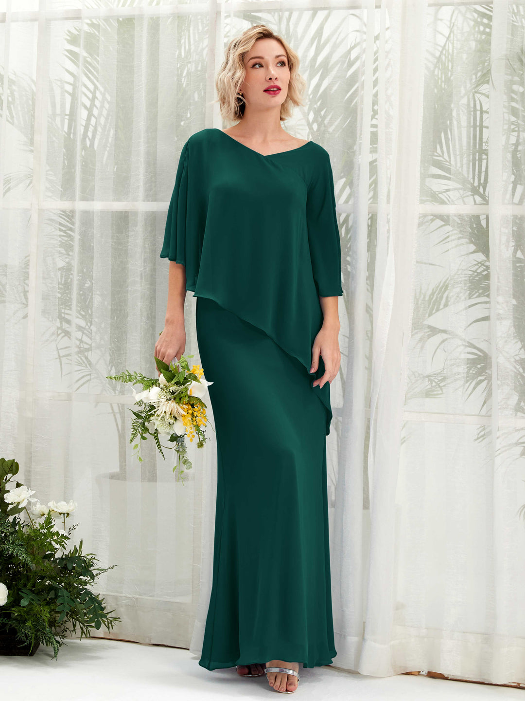 Carlyna Robe trapèze asymétrique manches cape demoiselle d&