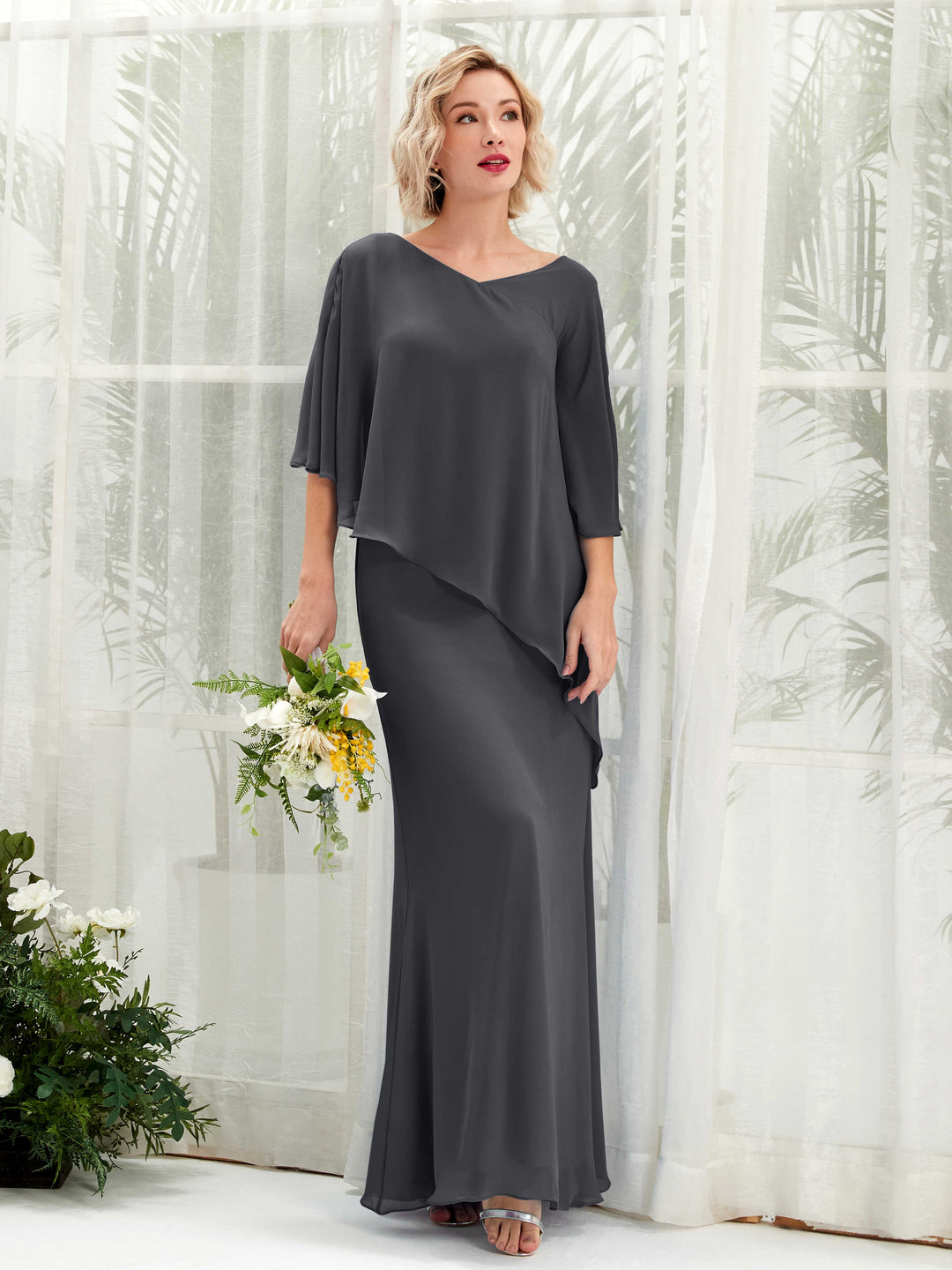 Carlyna Robe trapèze asymétrique manches cape demoiselle d&