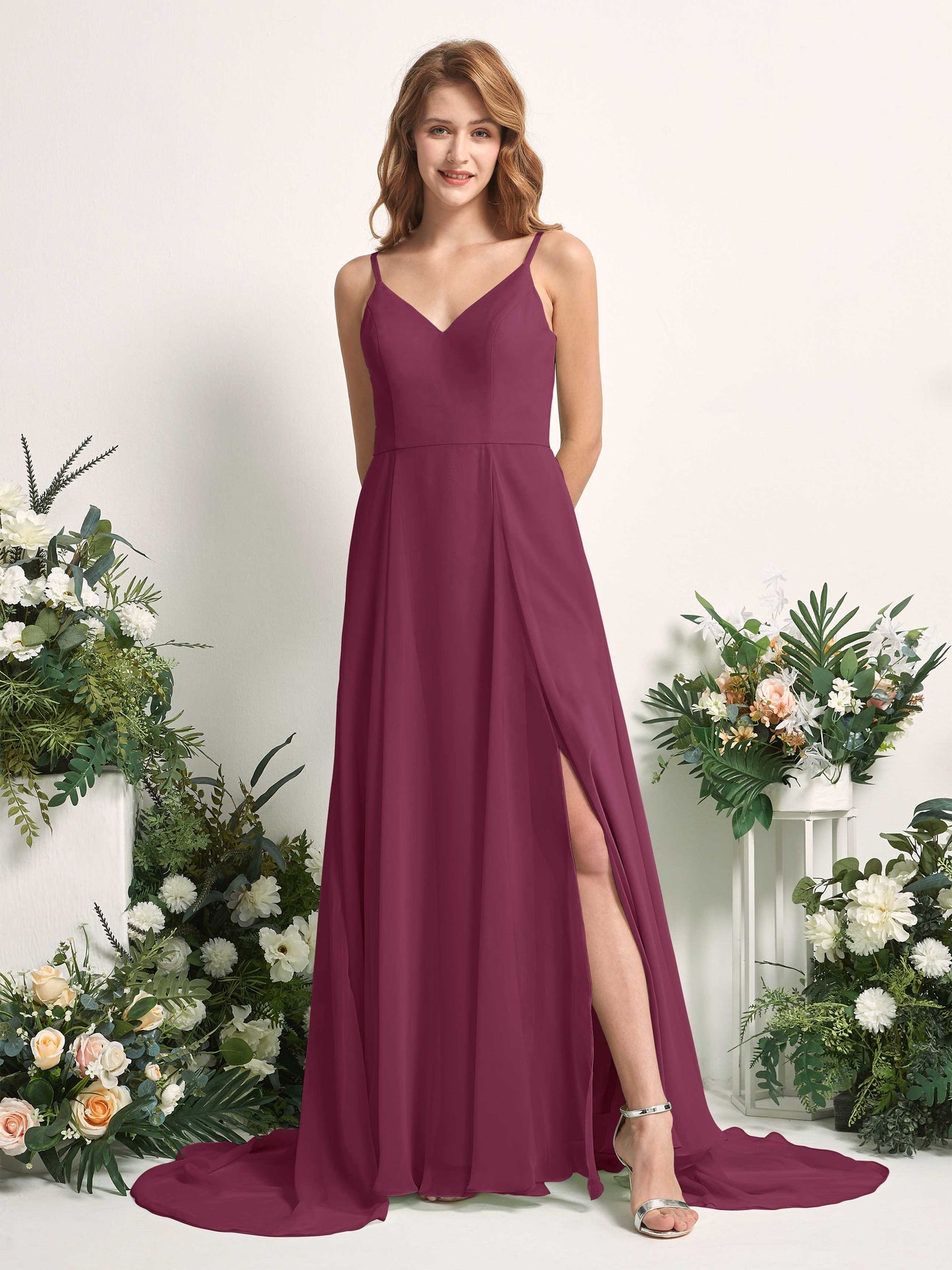 Carlyna Robe trapèze avec col V et fente sur la jambe longueur ras du sol demoiselle d'honneur Chianti #couleur_chianti