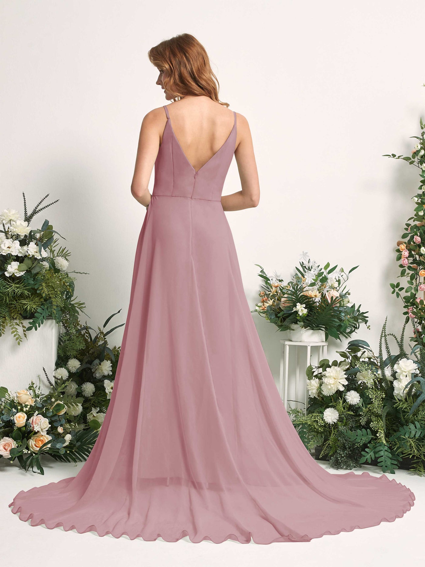 Carlyna Robe trapèze avec col V et fente sur la jambe longueur ras du sol demoiselle d'honneur Mauve Vintage #couleur_mauve-vintage
