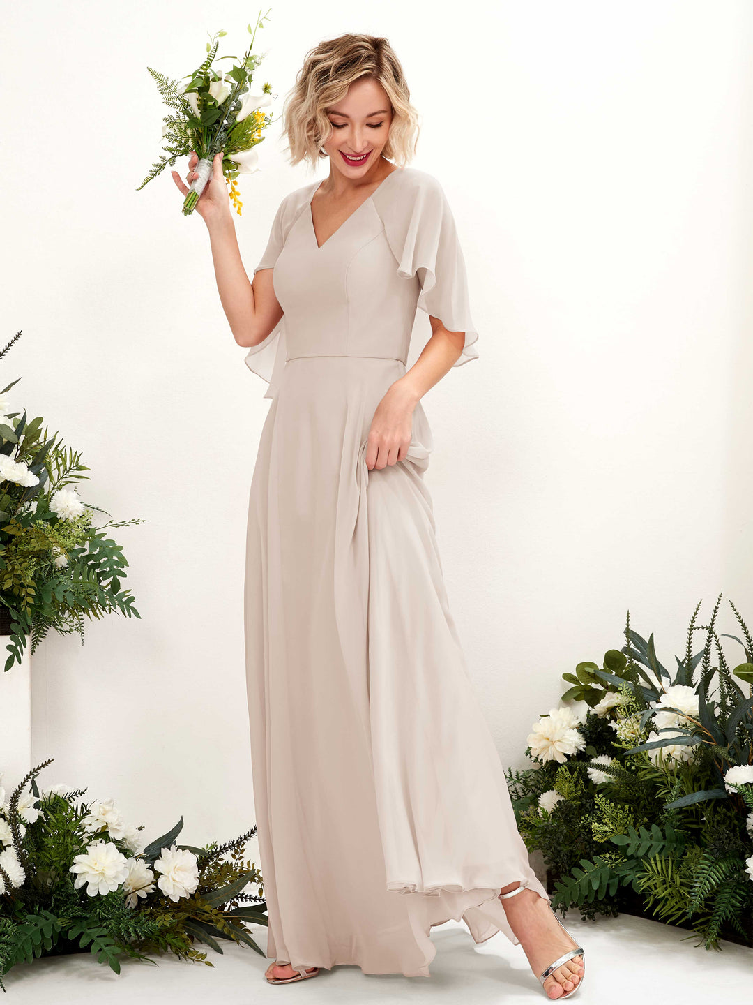 Carlyna Robe trapèze avec col V et manches cape longueur au sol robe de demoiselle d&