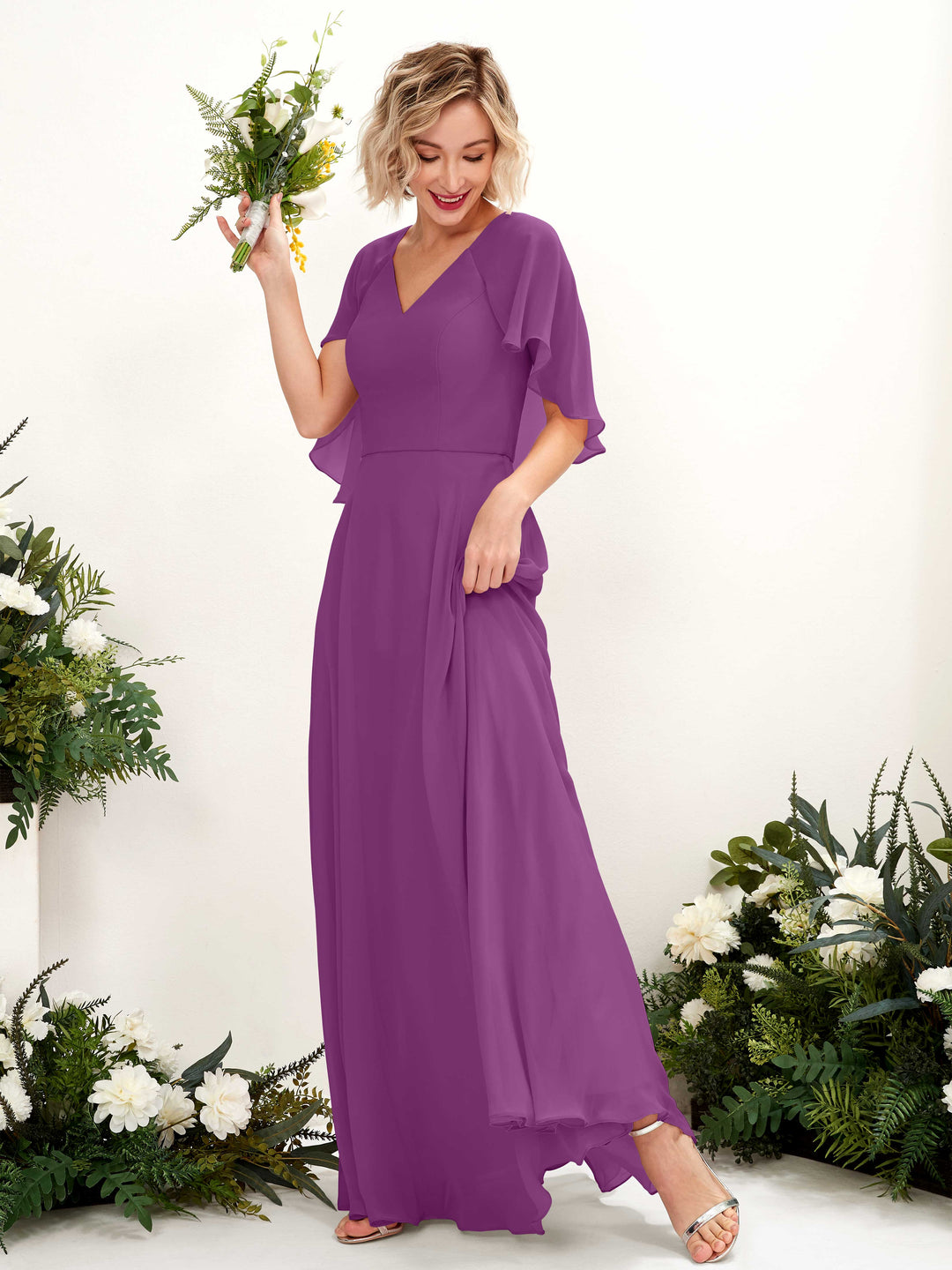 Carlyna Robe trapèze avec col V et manches cape longueur au sol robe de demoiselle d&