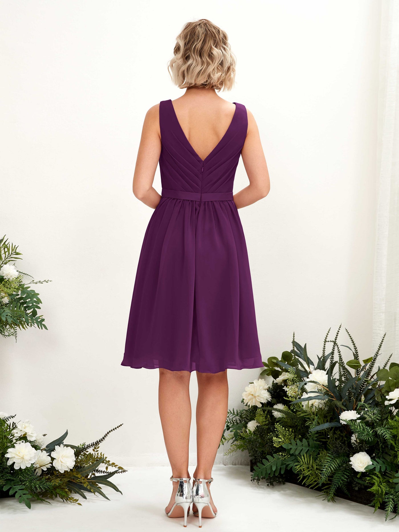 Carlyna Robe trapèze avec col V longueur genou mousseline Pourpre #couleur_pourpre