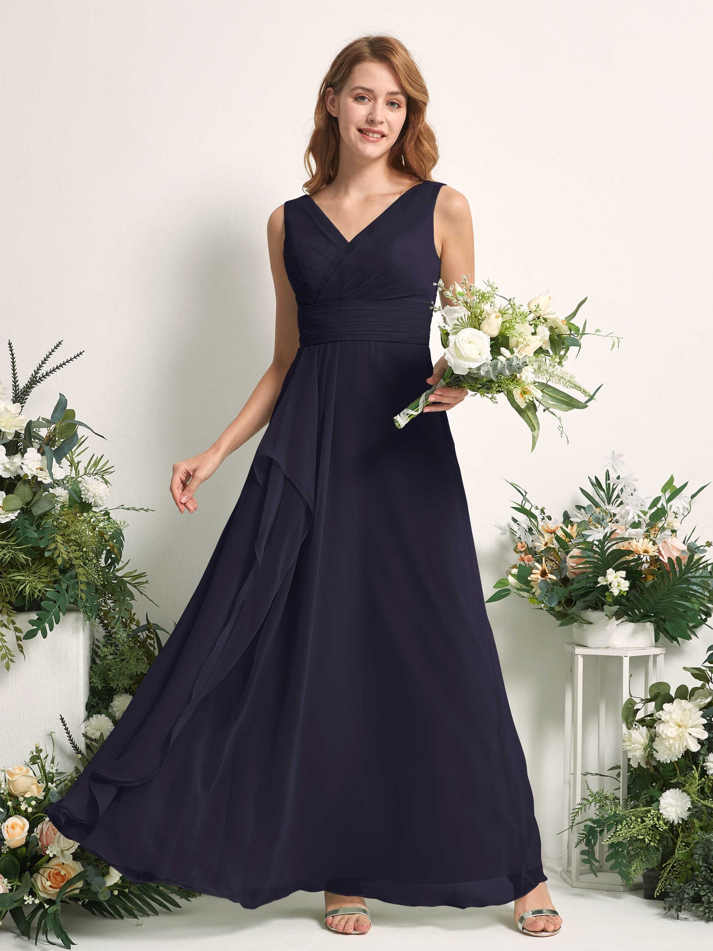 Carlyna Robe trapèze avec col V longueur ras du sol robe de demoiselle d'honneur Bleu Marine Foncé #couleur_bleu-marine-fonc